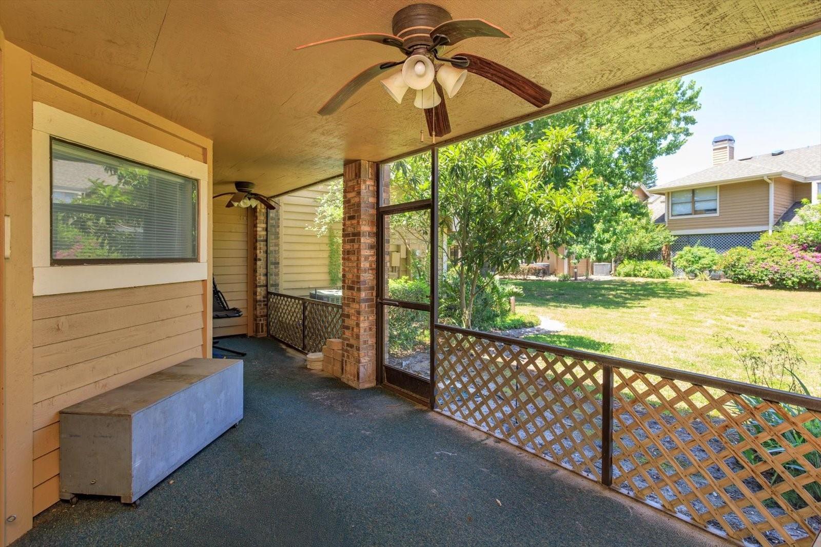 Image 24 of 28 For 7254 Della Drive