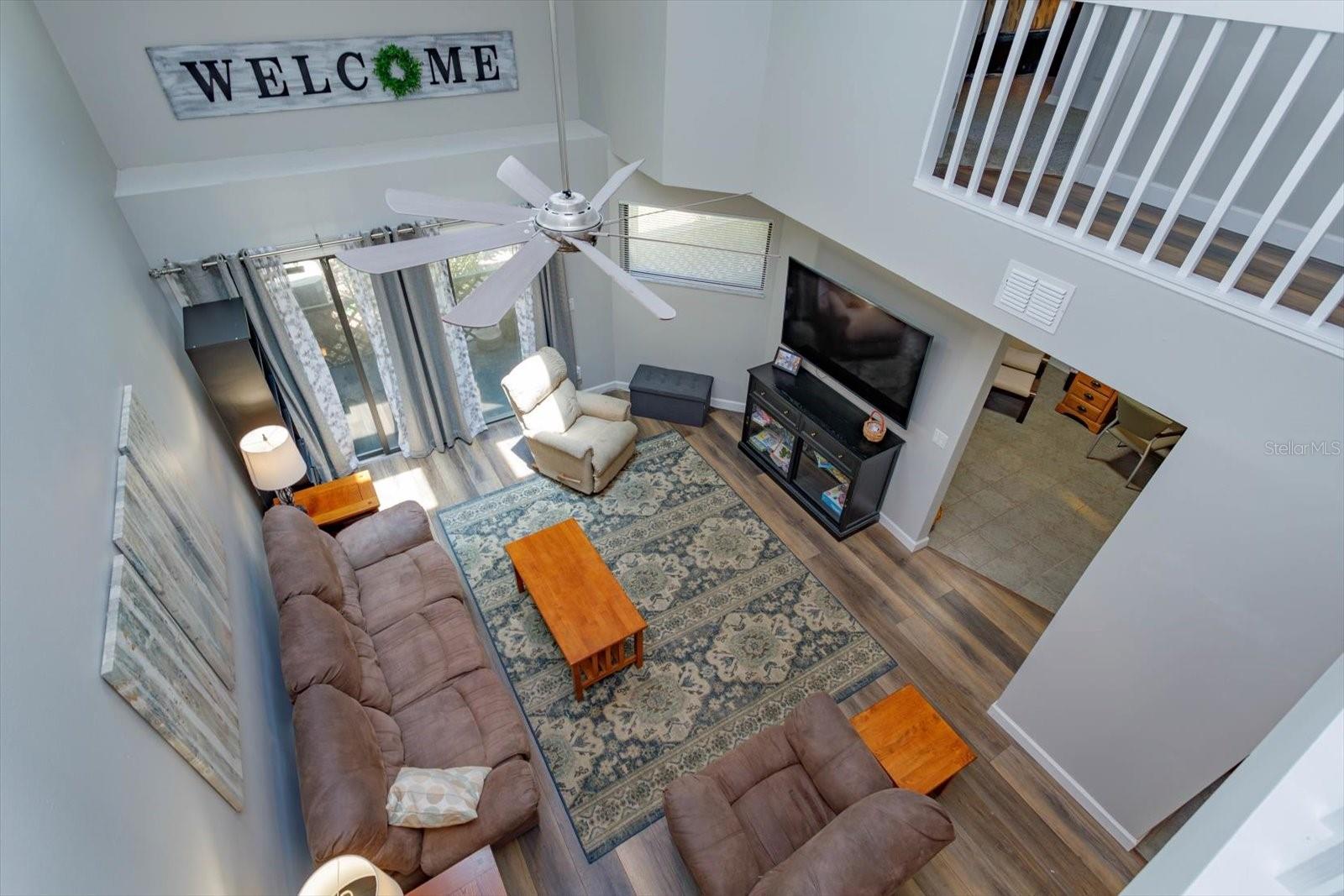 Image 7 of 28 For 7254 Della Drive