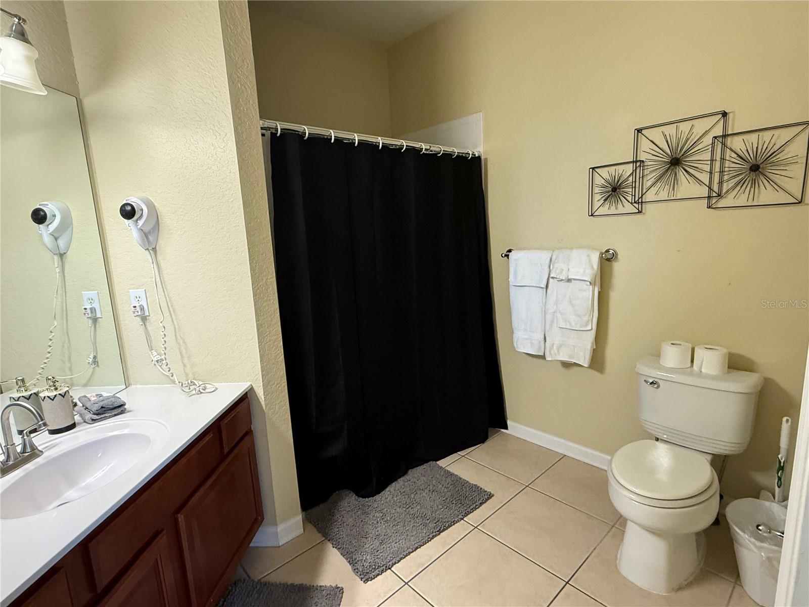 Image 19 of 39 For 4114 Breakview Drive 40202