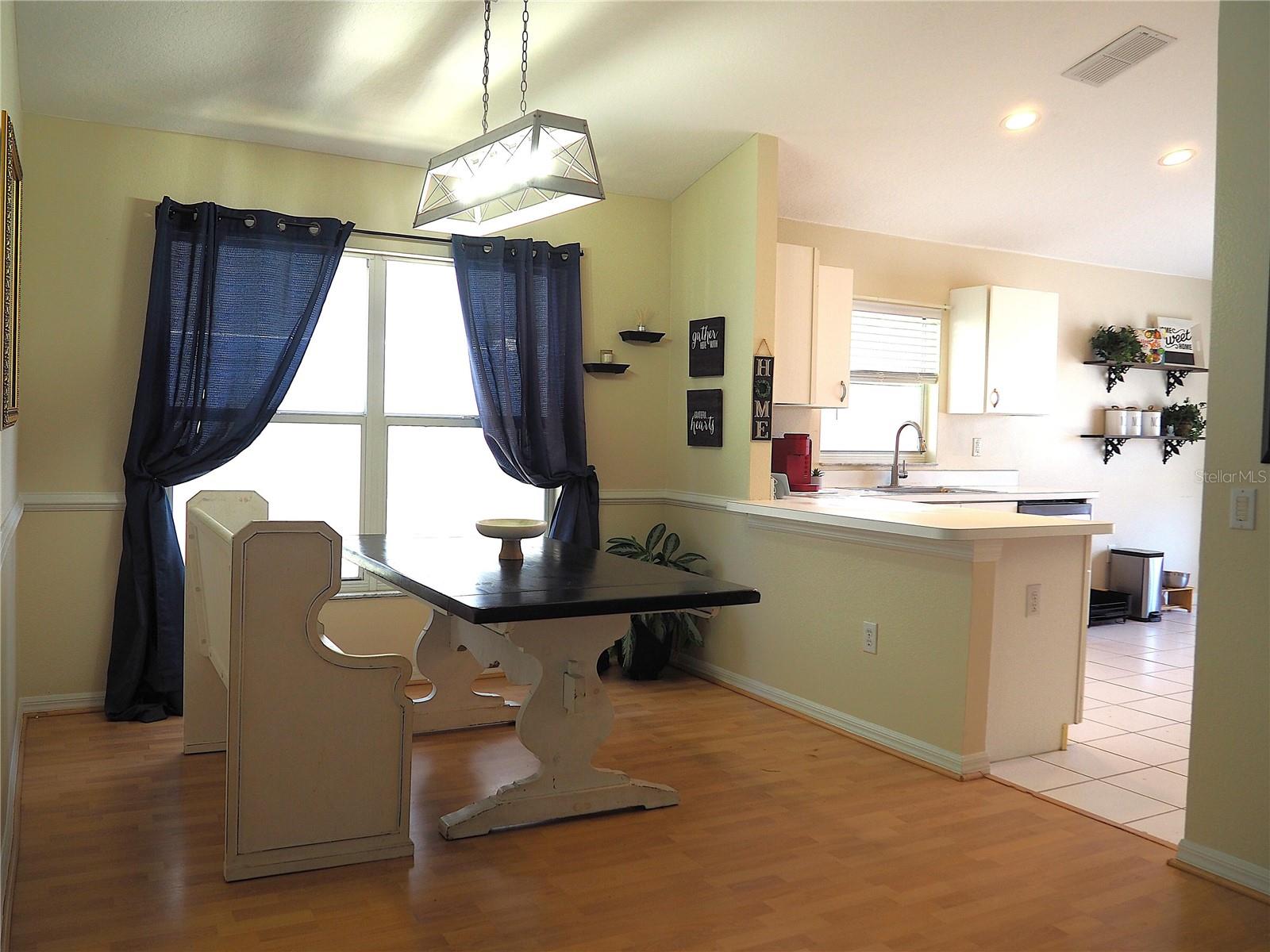 Image 14 of 28 For 30643 Tremont Drive
