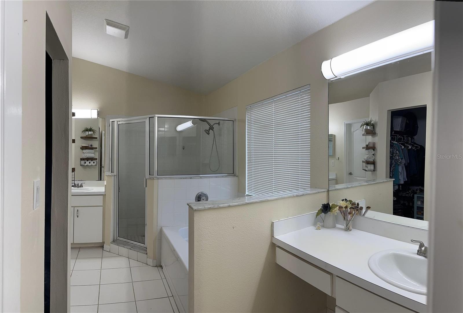 Image 16 of 28 For 30643 Tremont Drive