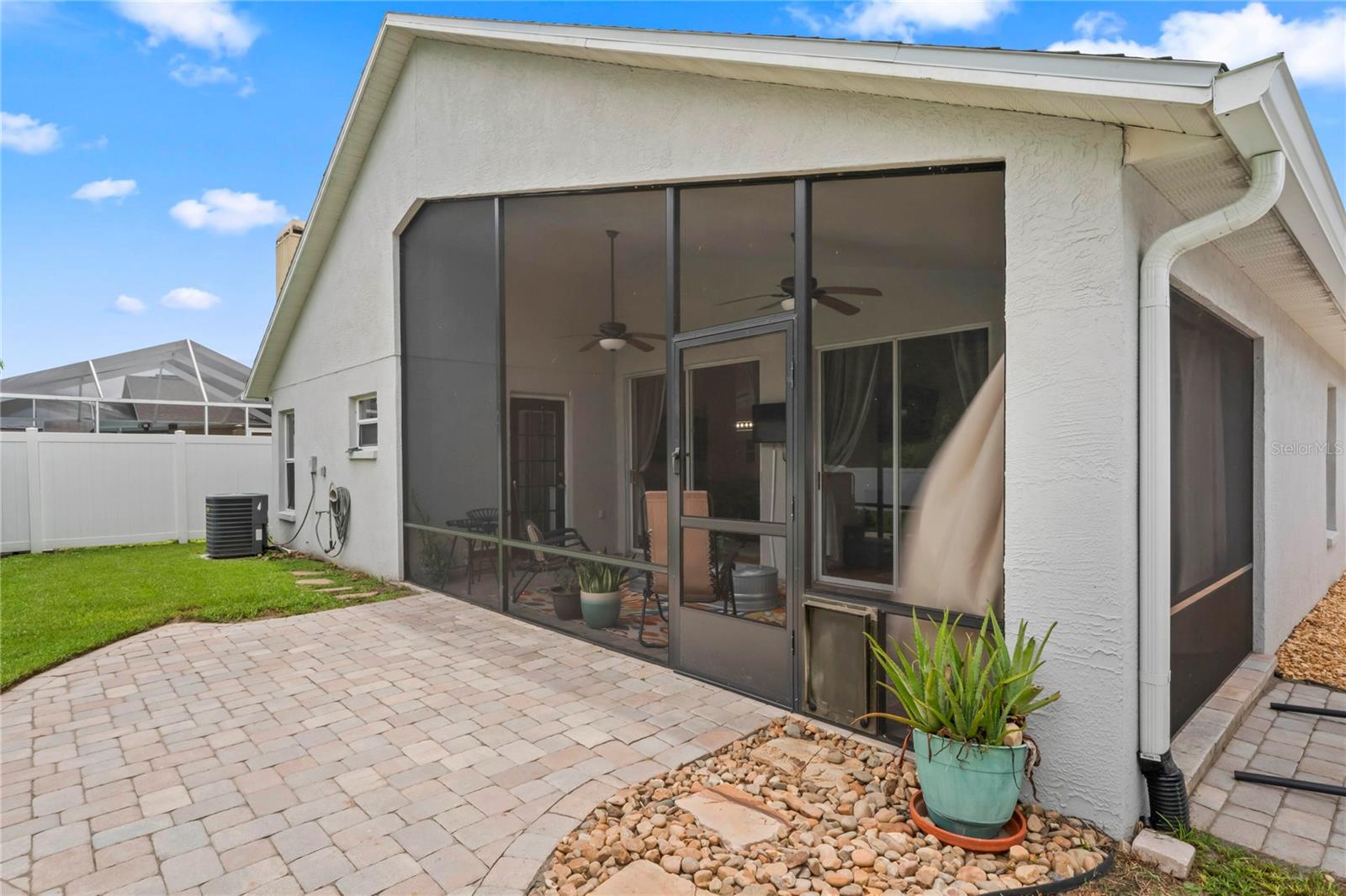 Image 40 of 71 For 30643 Tremont Drive