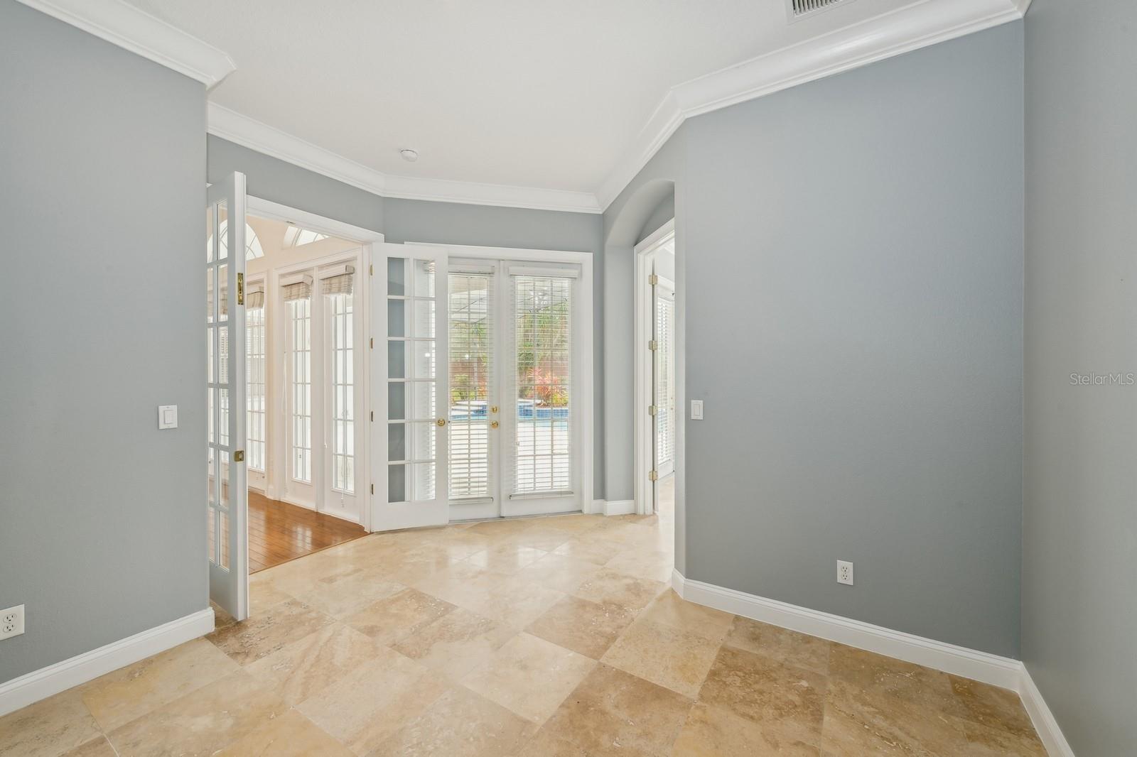 Image 14 of 33 For 6533 Cartmel Lane