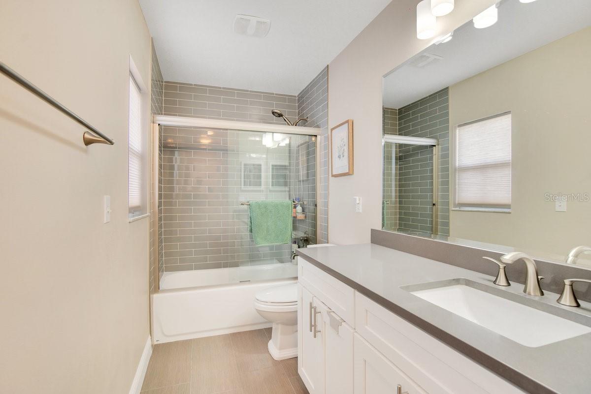 Image 17 of 44 For 13622 Cygnus Dr