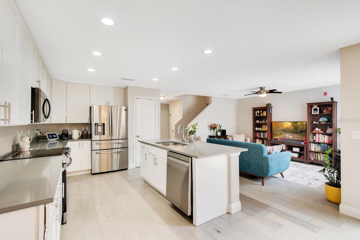 Image 8 of 44 For 13622 Cygnus Dr