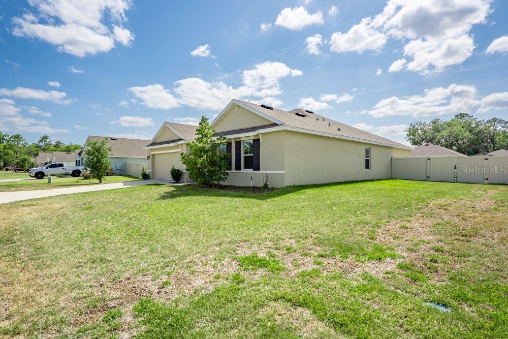 Image 3 of 32 For 1556 50th Terrace