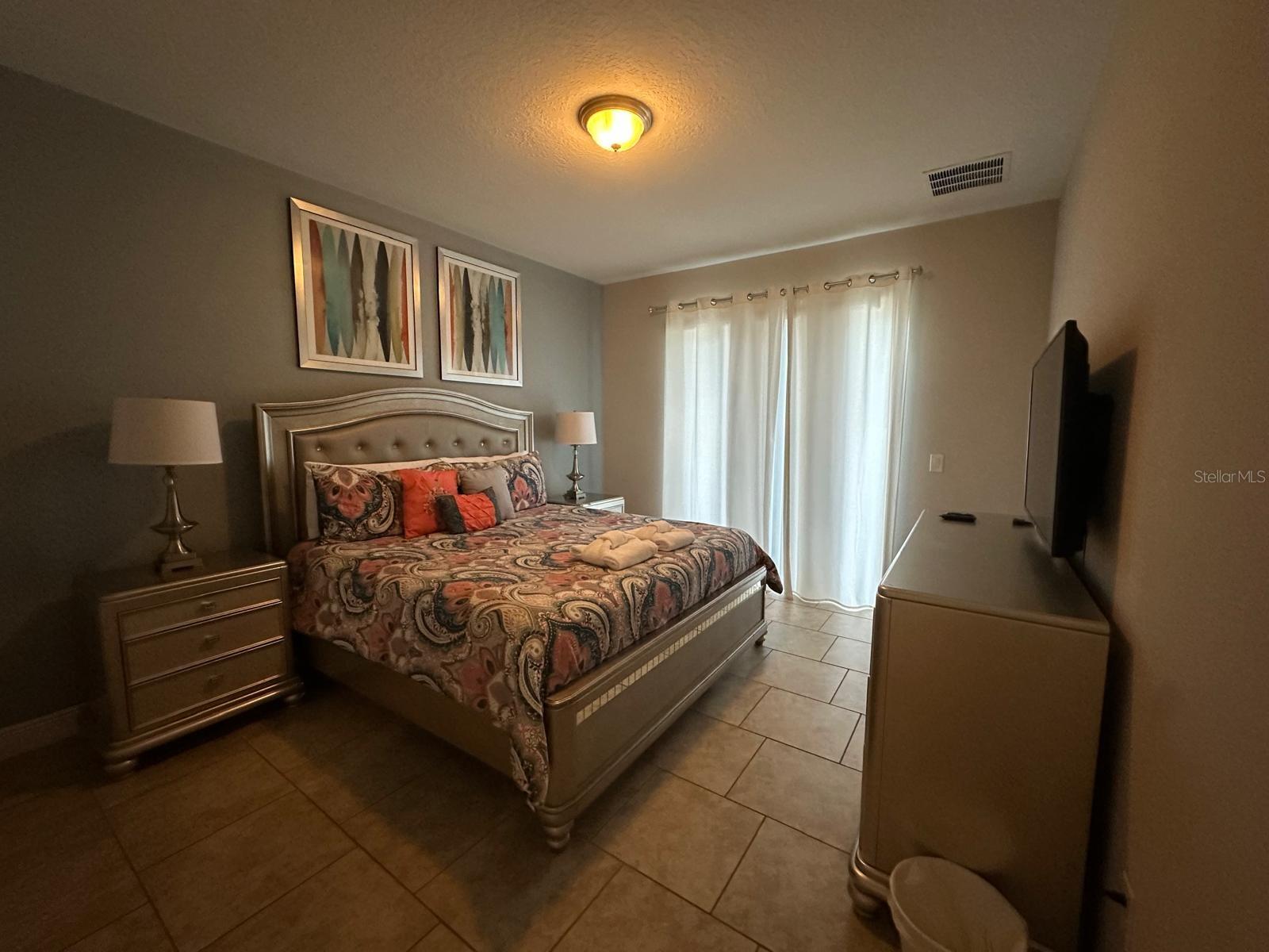 Image 15 of 36 For 5299 Wildwood Way