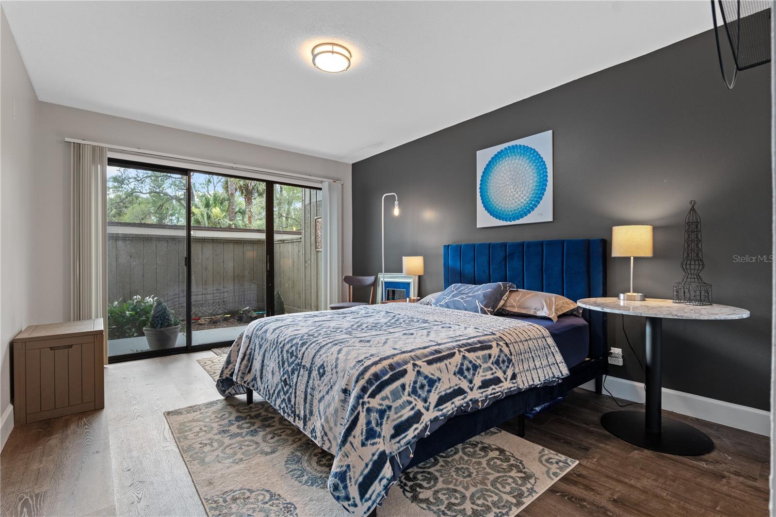 Image 20 of 57 For 111 Crown Oaks Way 101