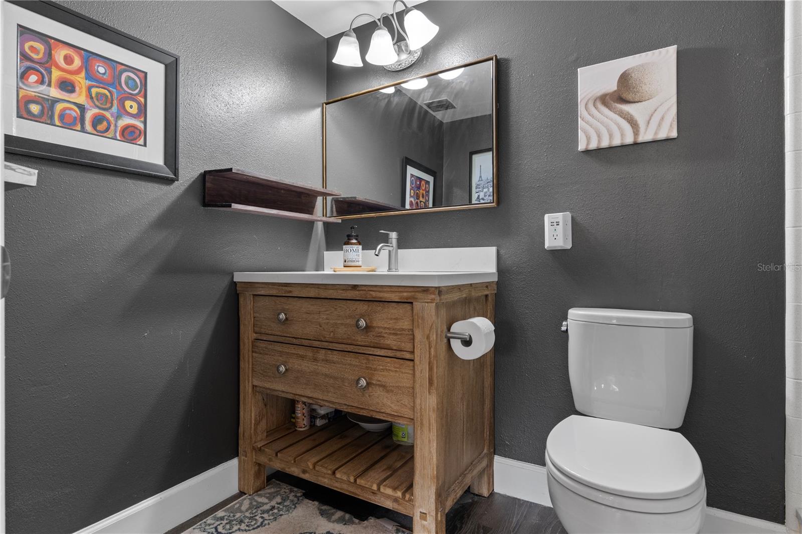 Image 25 of 57 For 111 Crown Oaks Way 101