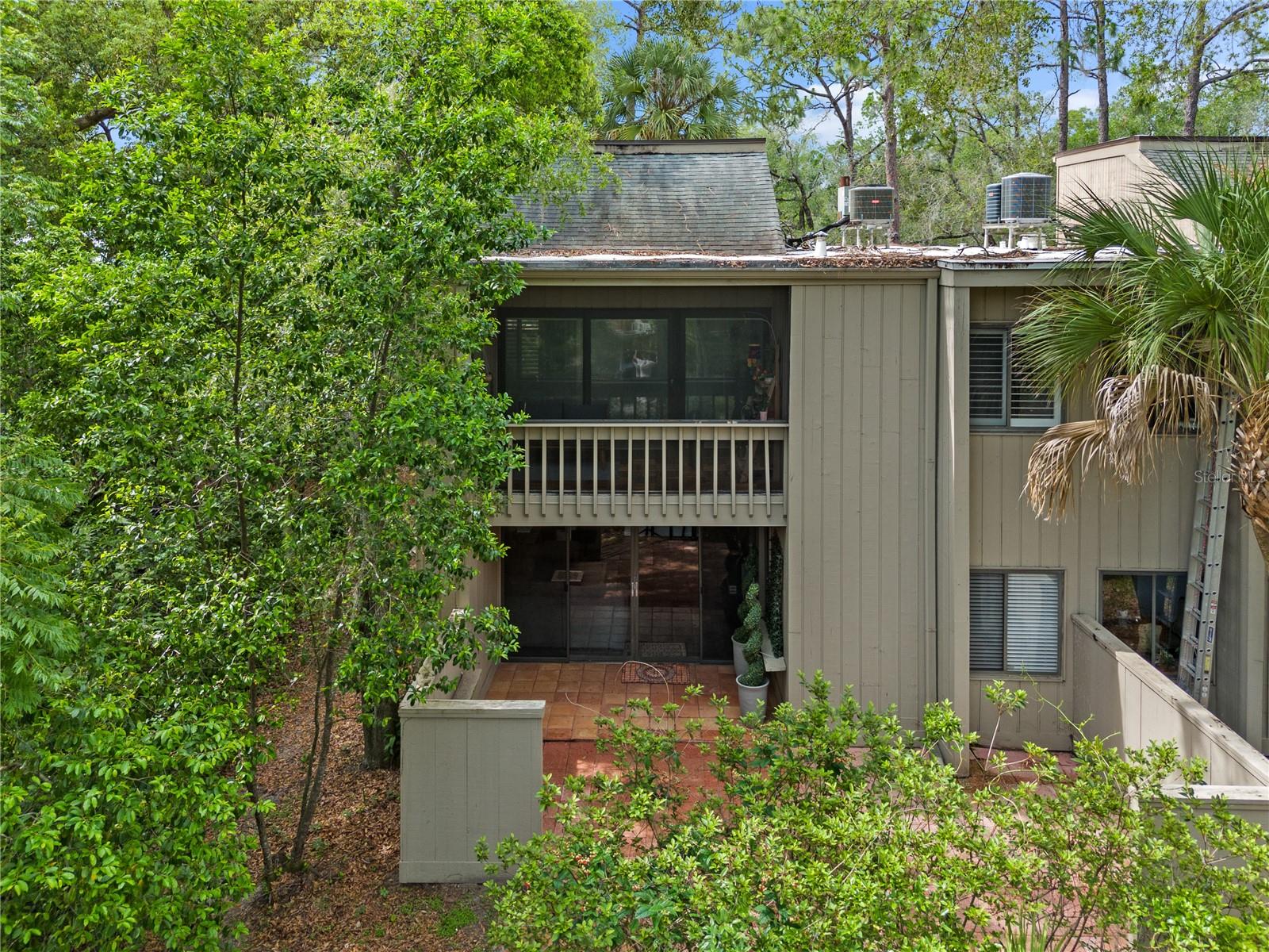 Image 34 of 57 For 111 Crown Oaks Way 101