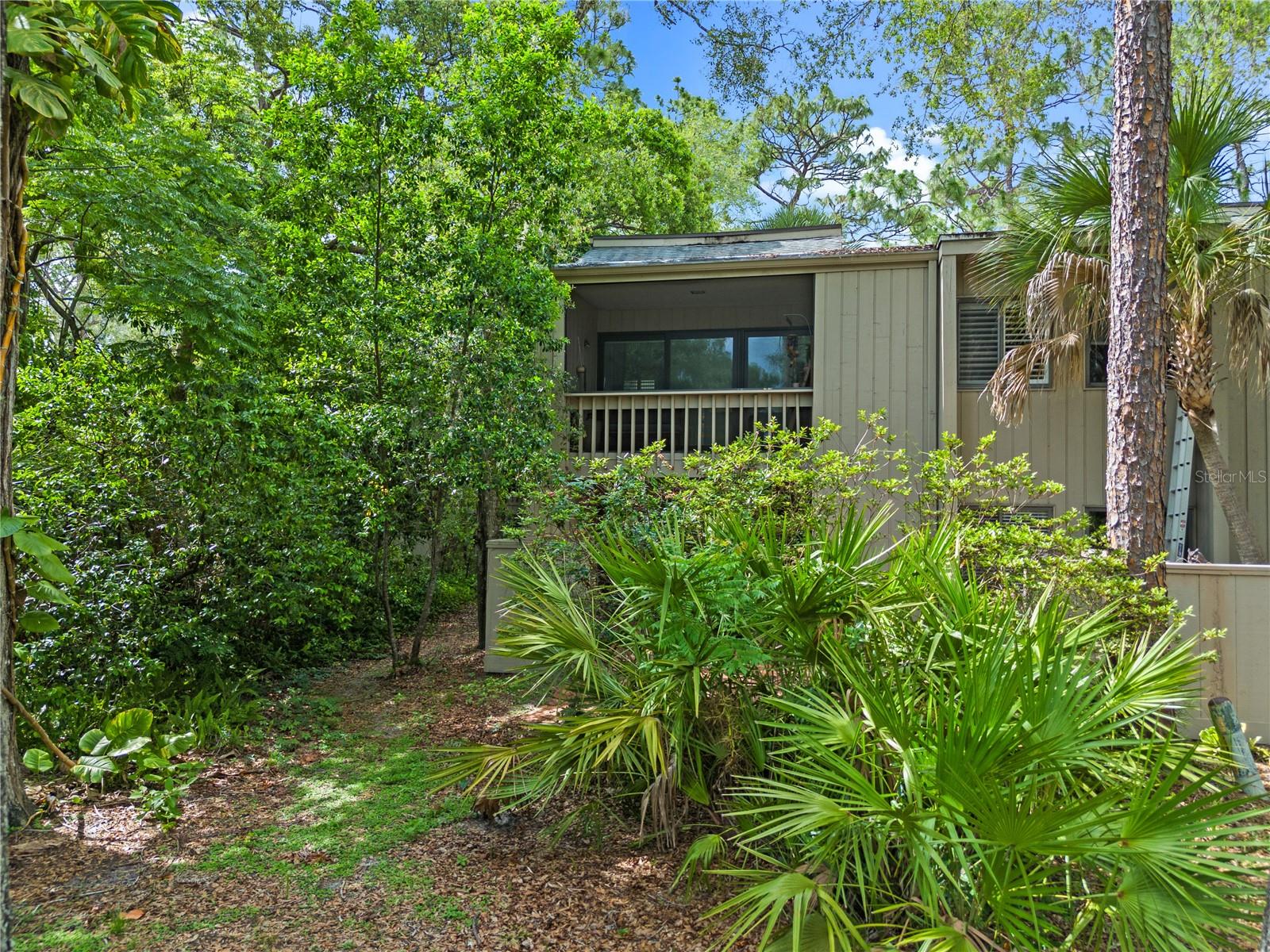 Image 36 of 57 For 111 Crown Oaks Way 101