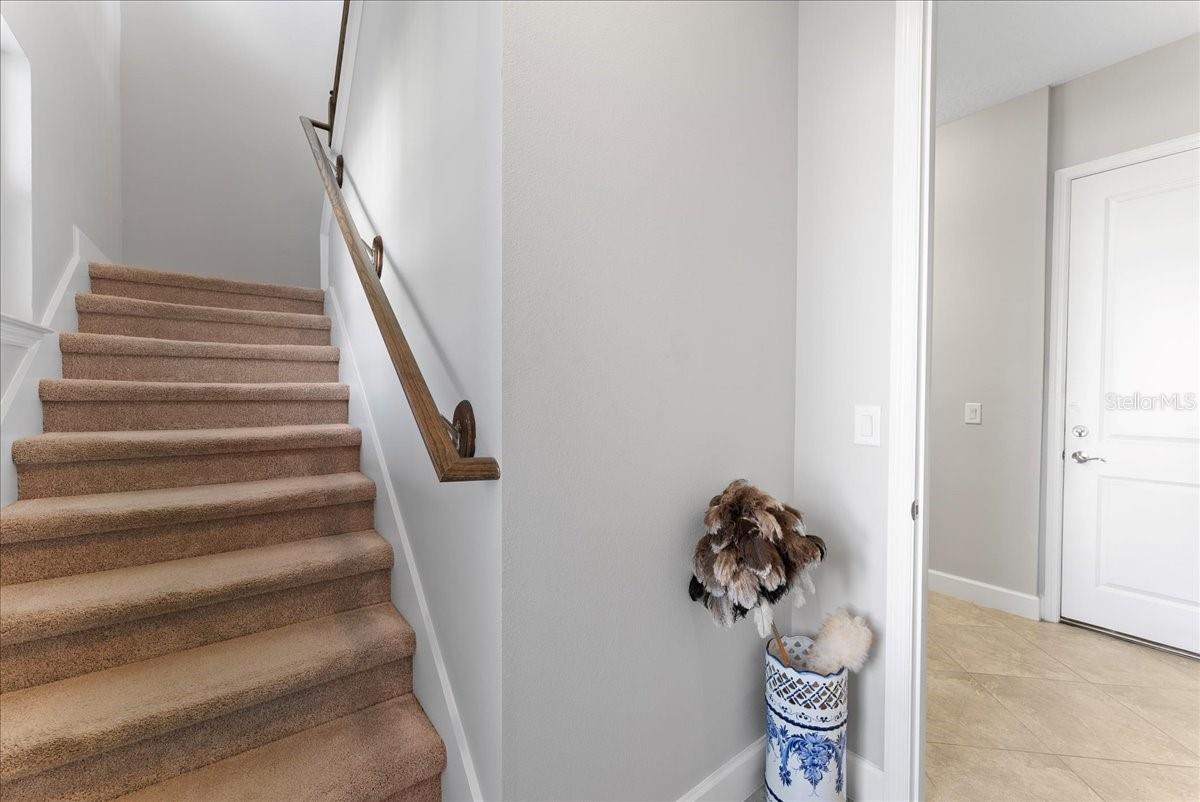 Image 10 of 43 For 13865 Granger Avenue