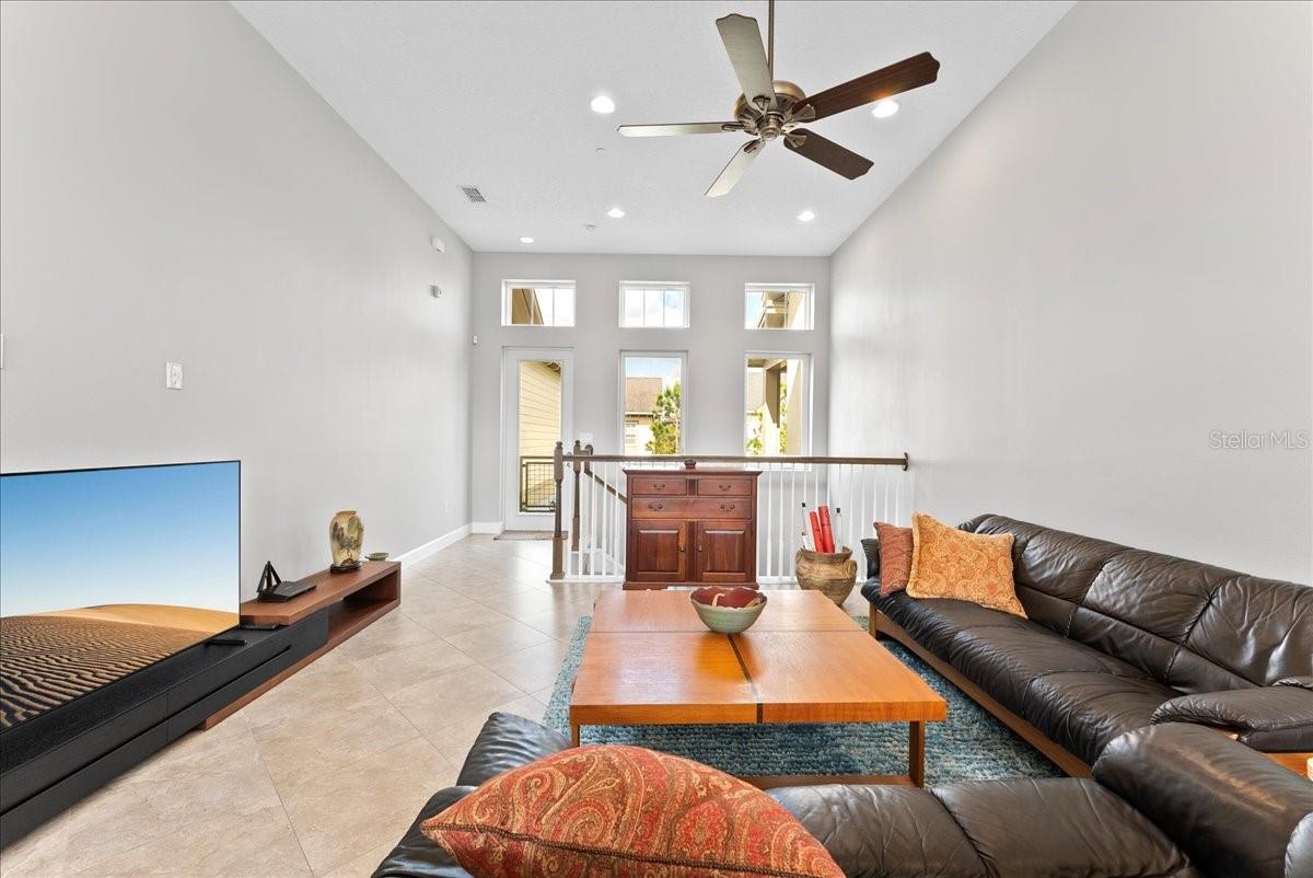 Image 16 of 43 For 13865 Granger Avenue