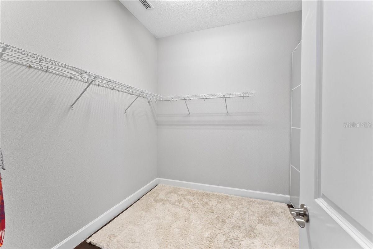 Image 36 of 43 For 13865 Granger Avenue
