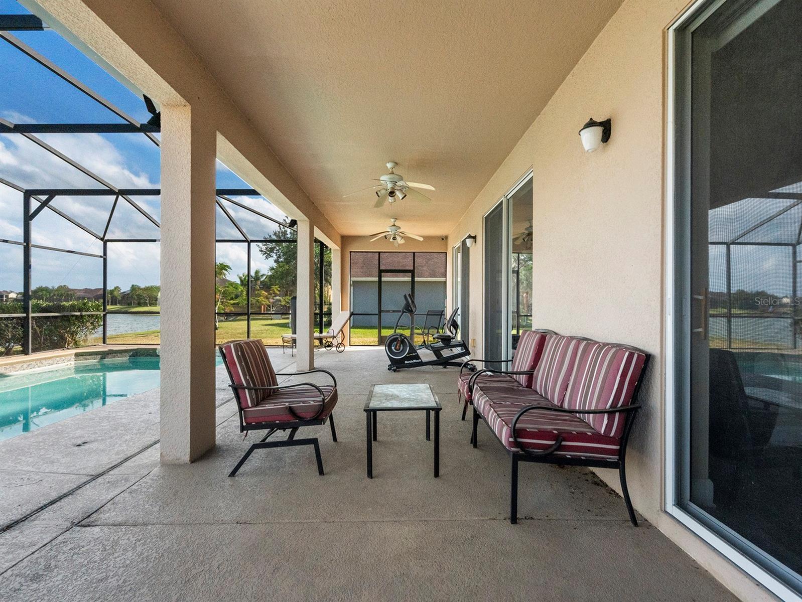 Image 38 of 59 For 2803 Boating Boulevard
