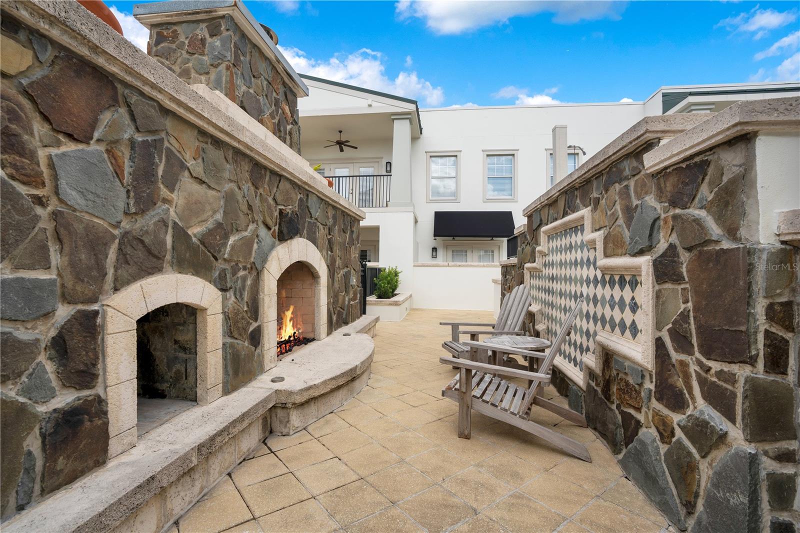 Image 26 of 29 For 2305 Edgewater Drive 1604