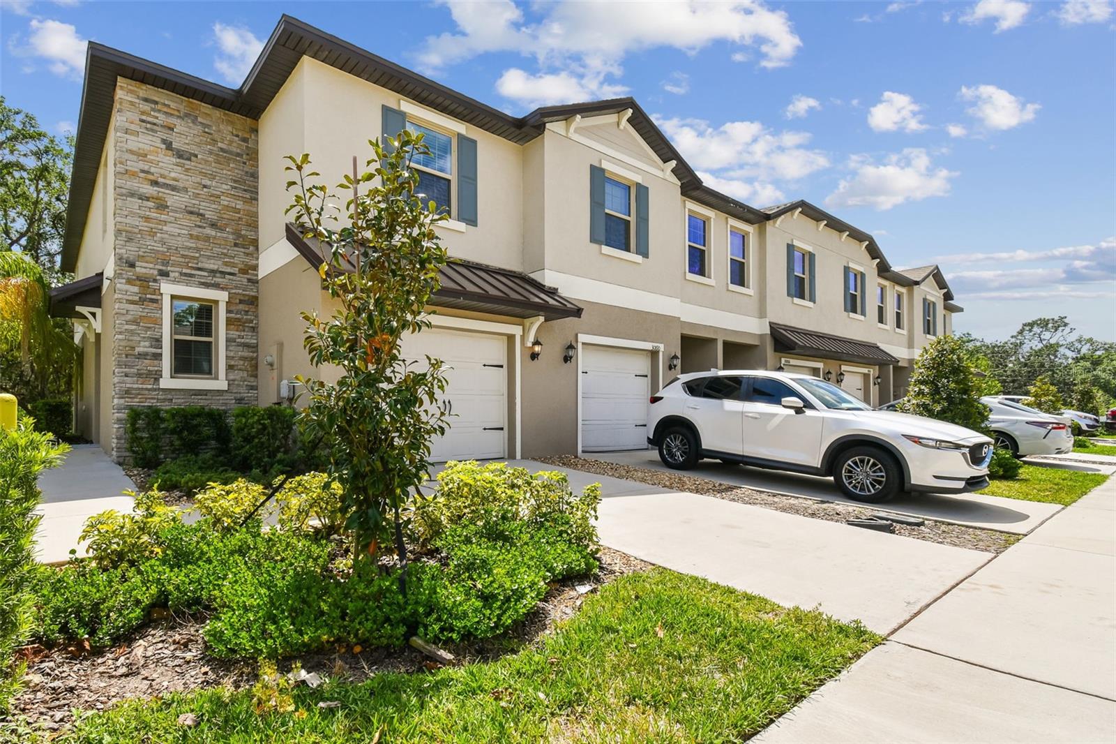 Image 3 of 98 For 30814 Veridian Way