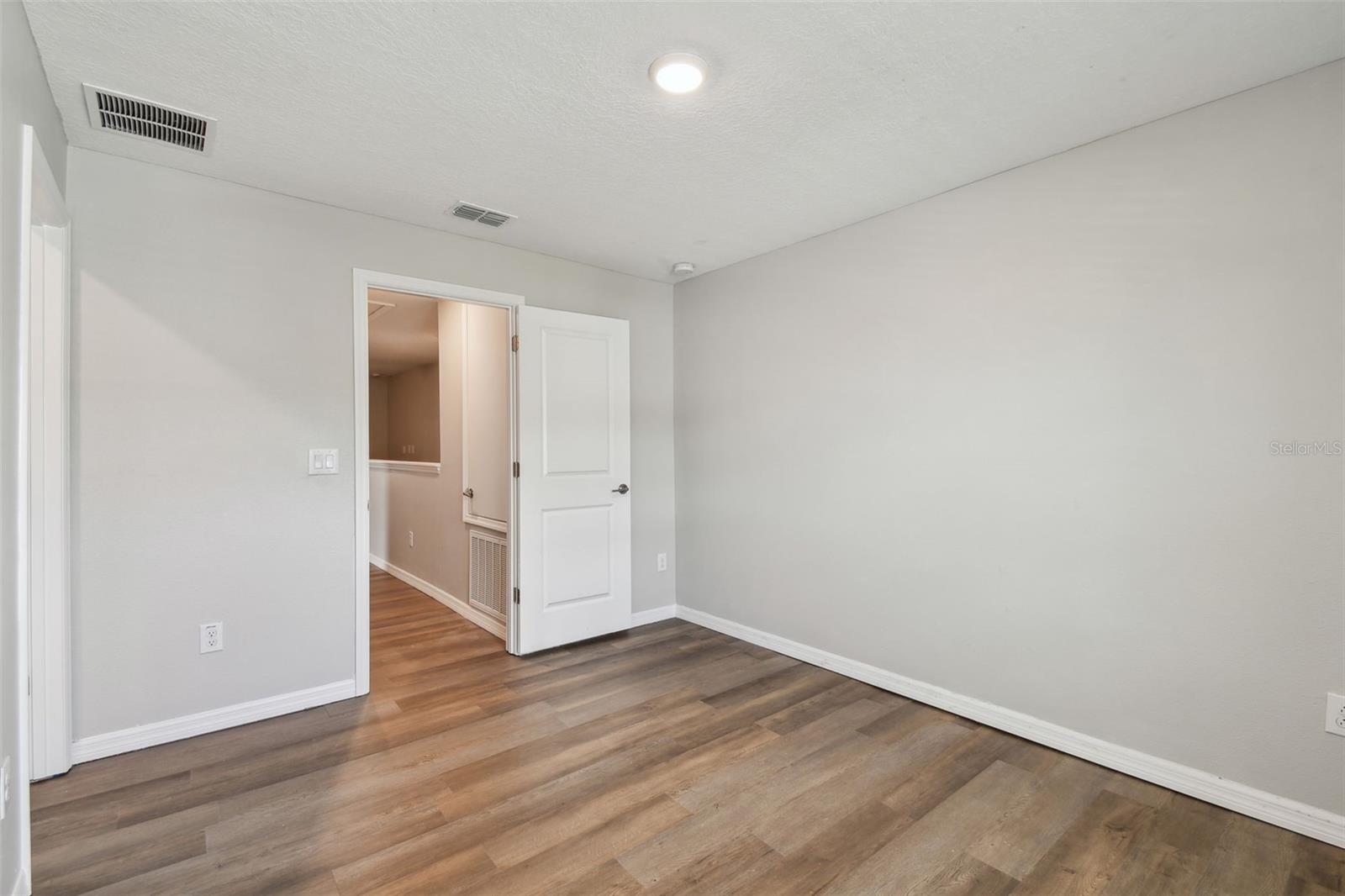 Image 51 of 98 For 30814 Veridian Way