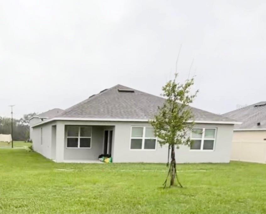 Image 19 of 21 For 5216 Greenheart Avenue