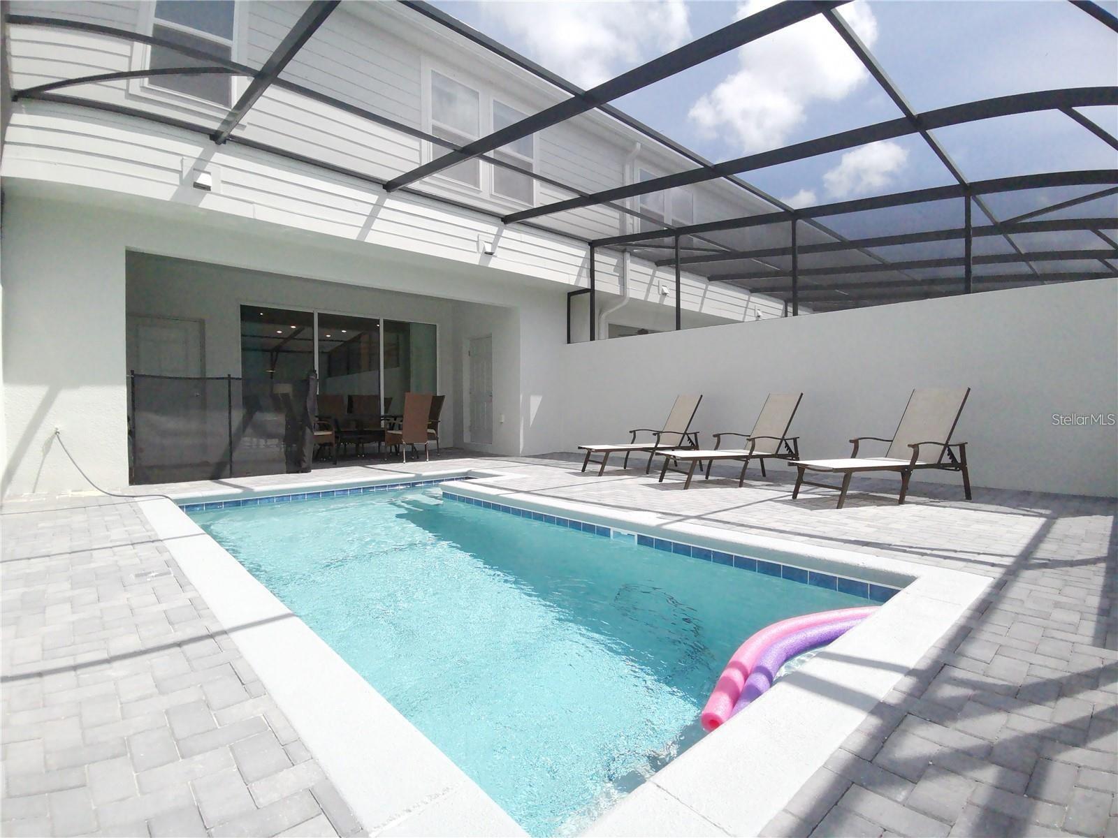 Image 16 of 55 For 197 Jetty Way
