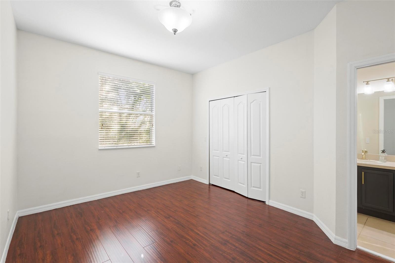 Image 23 of 36 For 3434 Wilshire Way Road 191