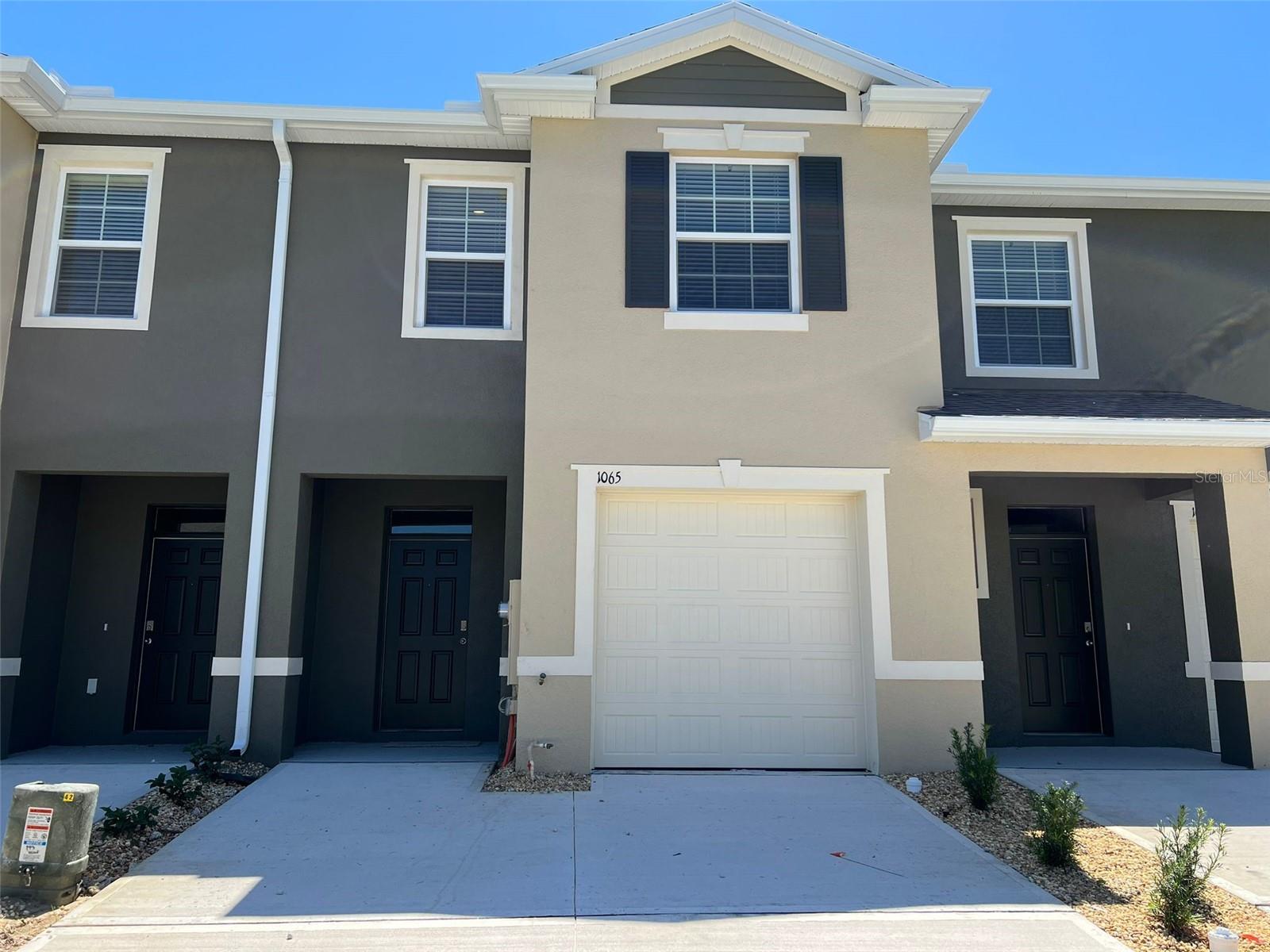Details for 1065 Blue Jay Drive, DAVENPORT, FL 33837