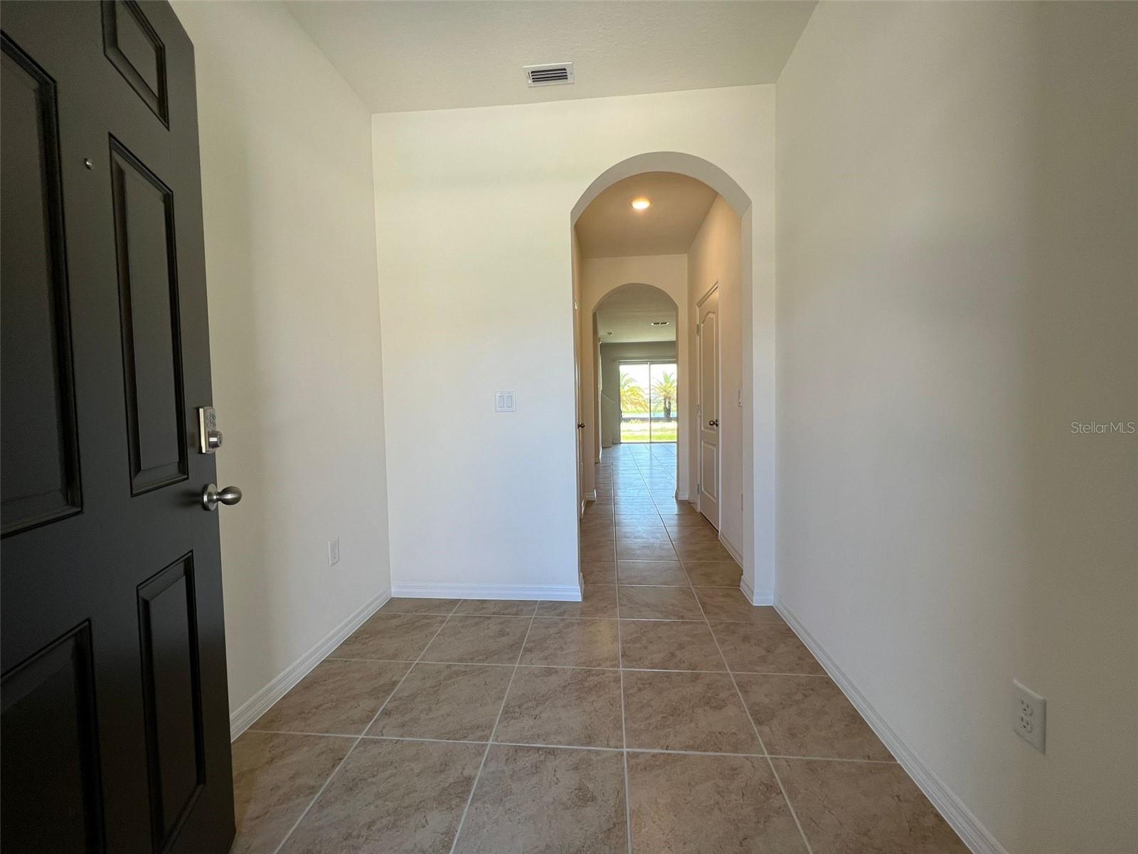 Image 2 of 22 For 1065 Blue Jay Drive