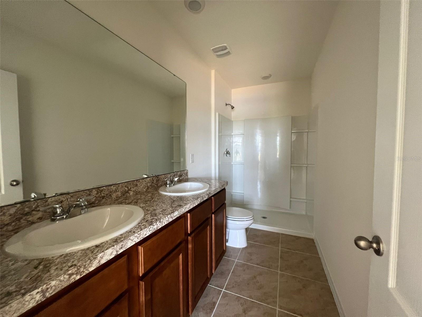 Image 22 of 22 For 1065 Blue Jay Drive