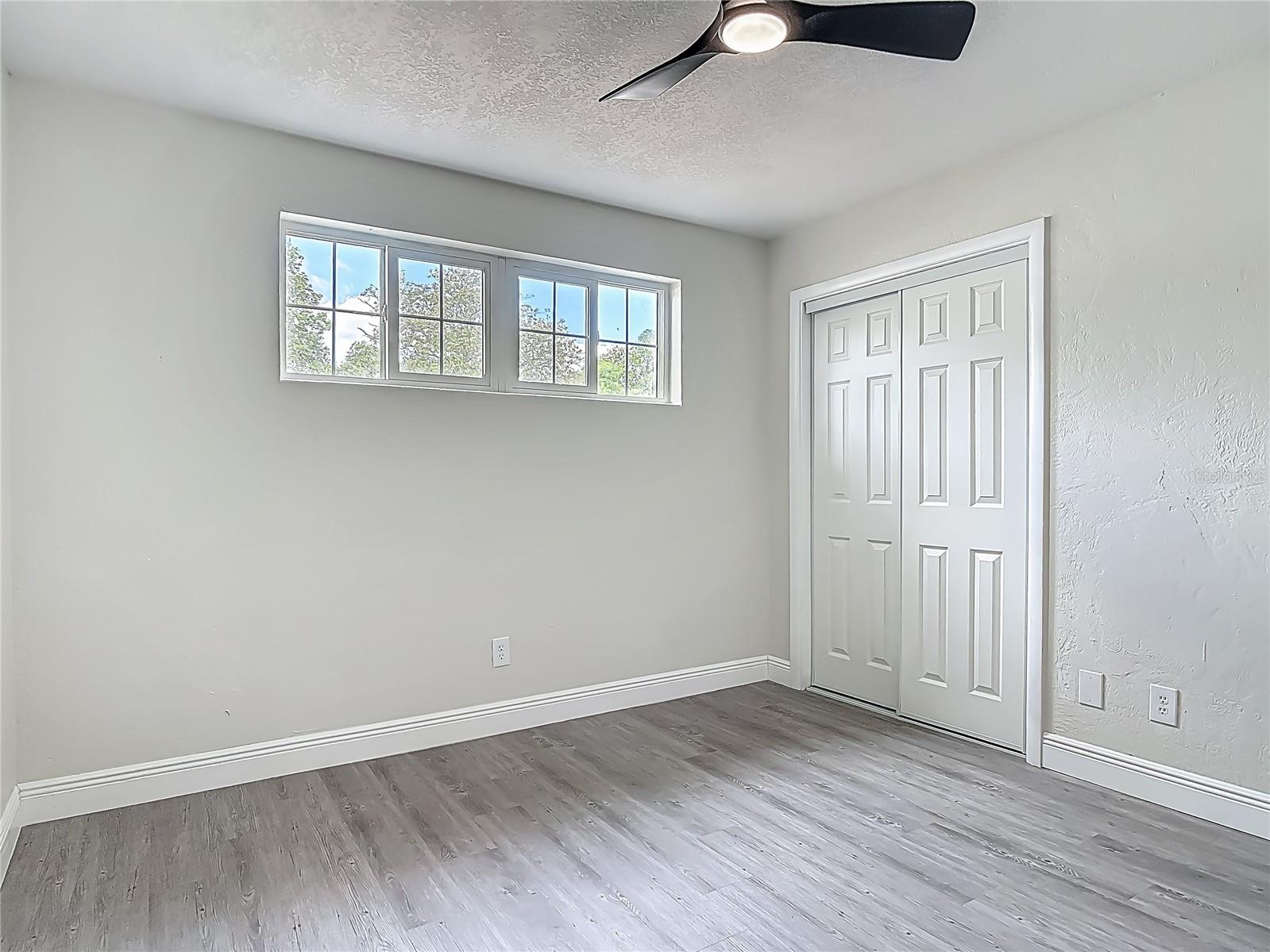 Image 34 of 55 For 1298 Scottsdale Drive