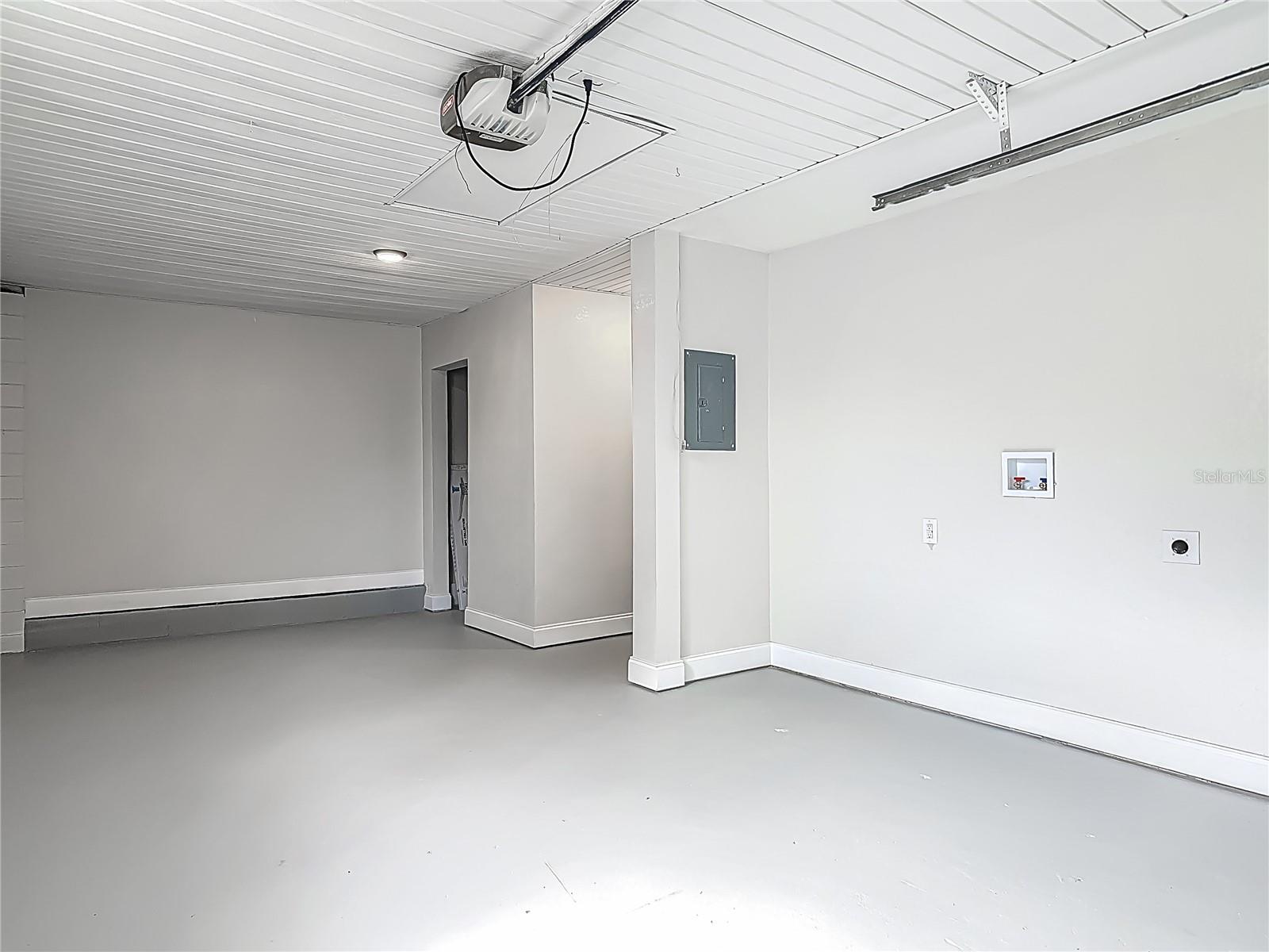Image 41 of 55 For 1298 Scottsdale Drive