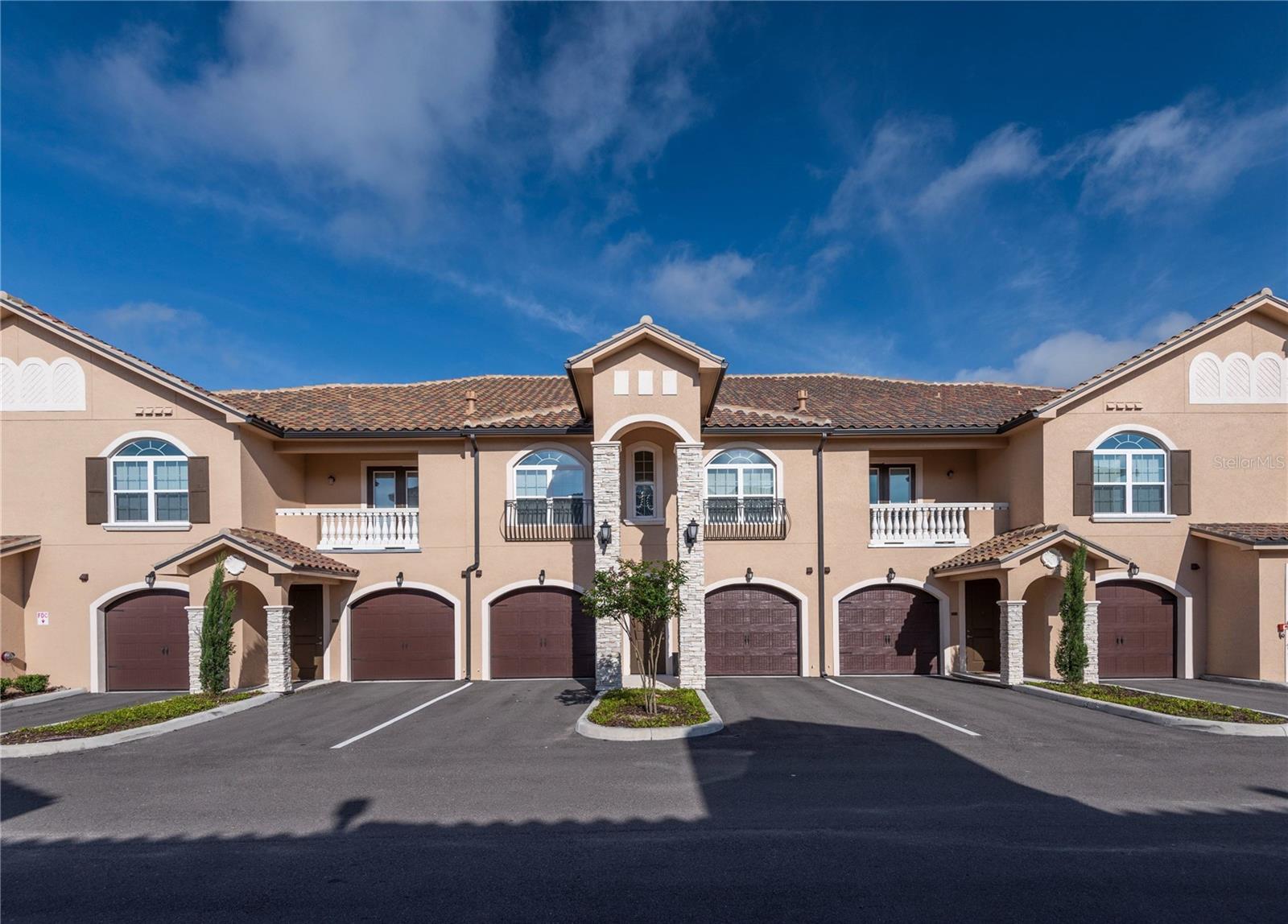 Image 4 of 19 For 10205 Portofino Way