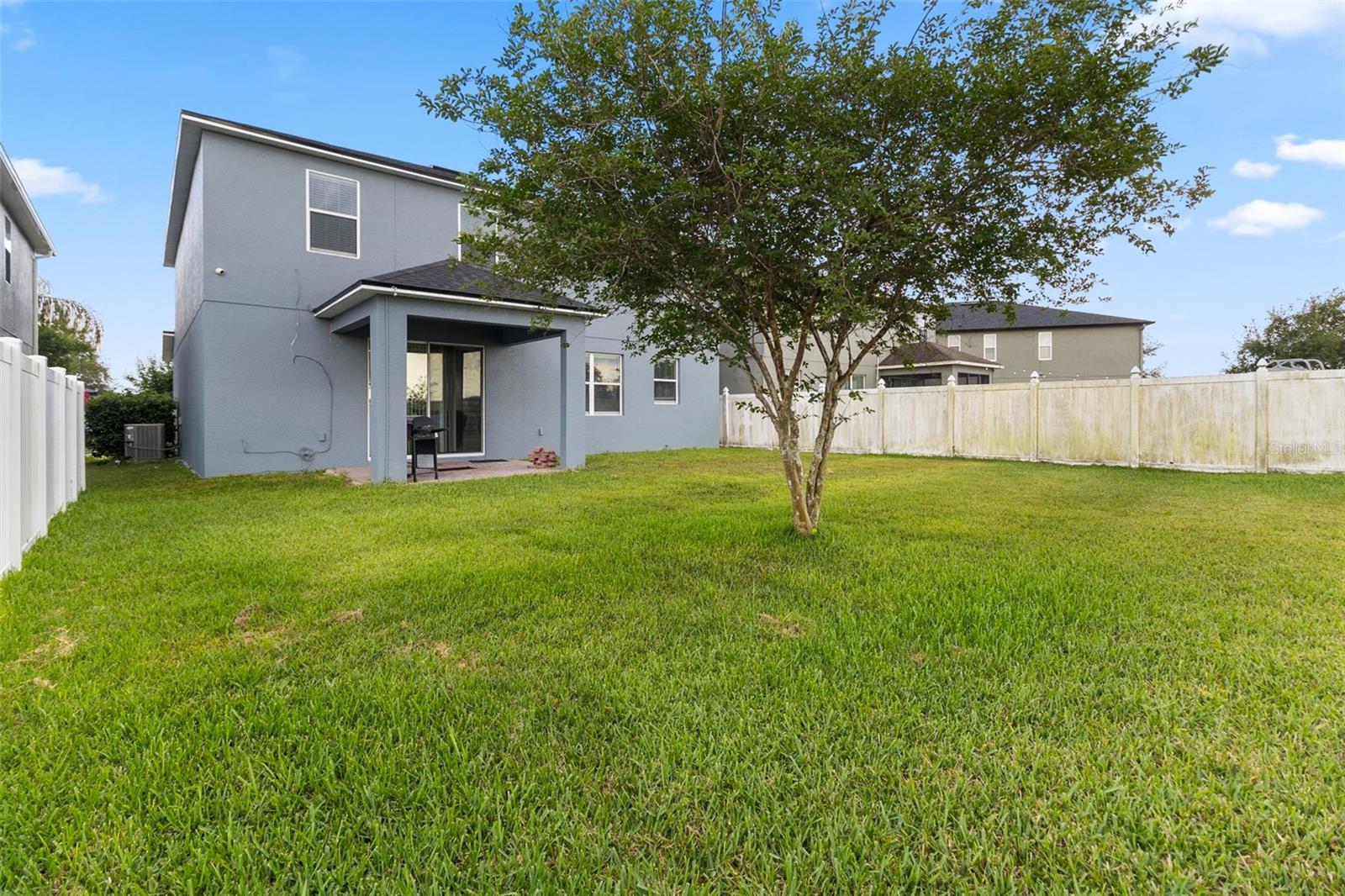 Image 28 of 56 For 15210 Montesino Drive