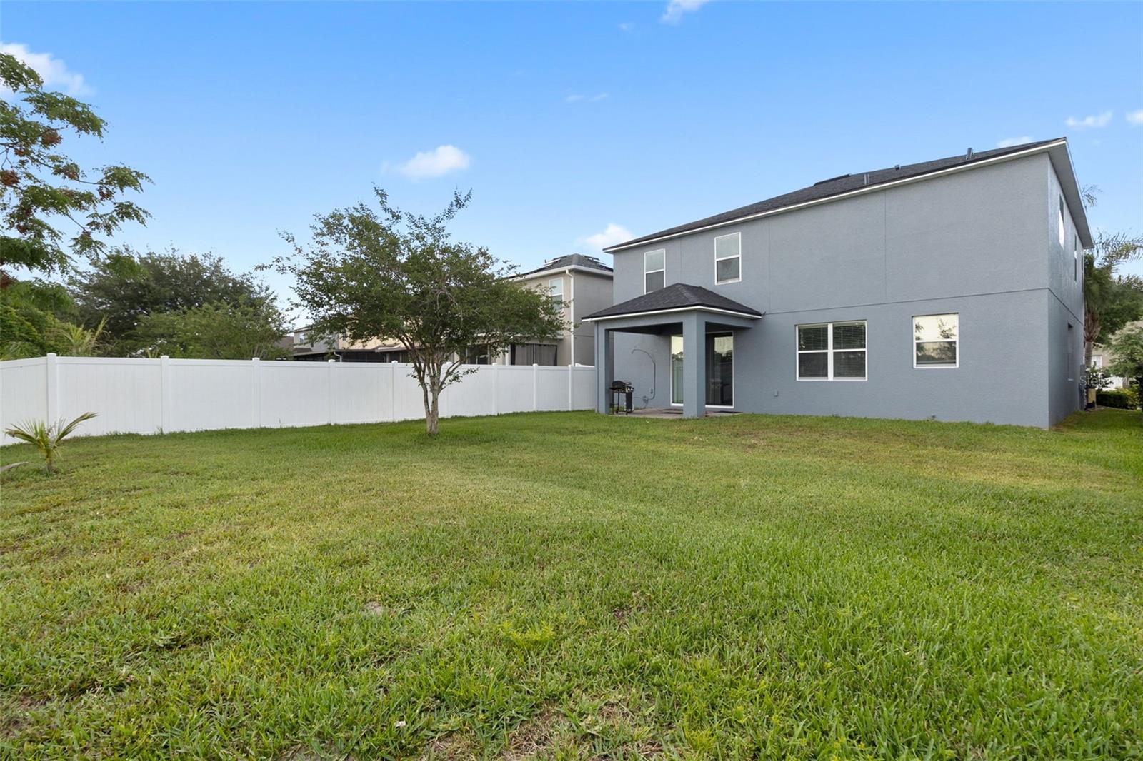 Image 29 of 56 For 15210 Montesino Drive