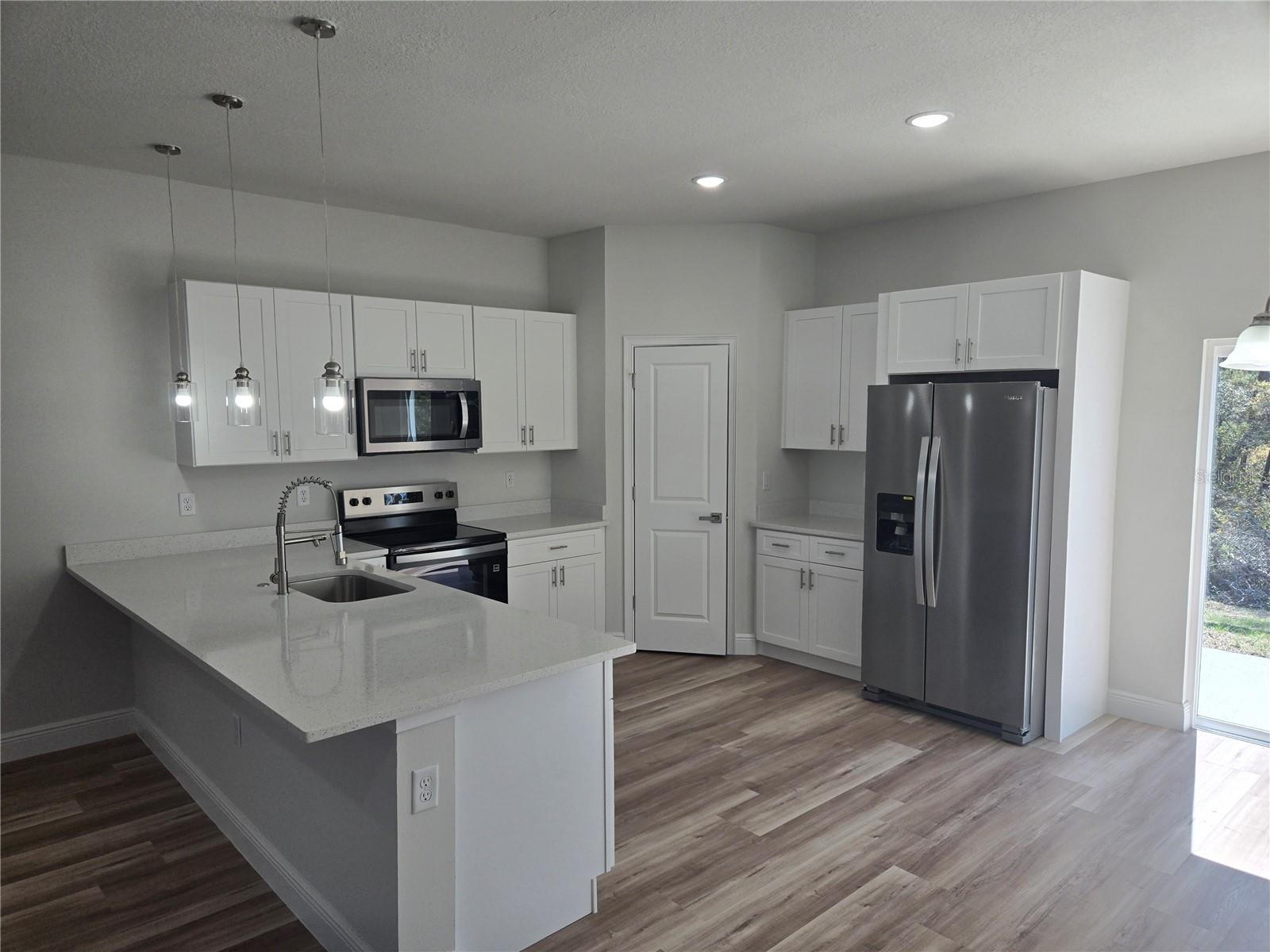 Image 15 of 45 For 2644 162 Nd Street
