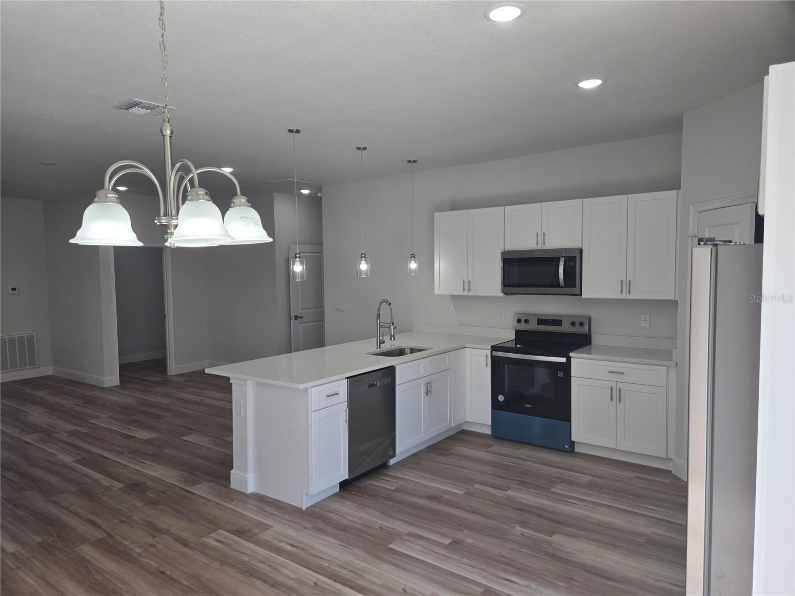 Image 17 of 45 For 2644 162 Nd Street