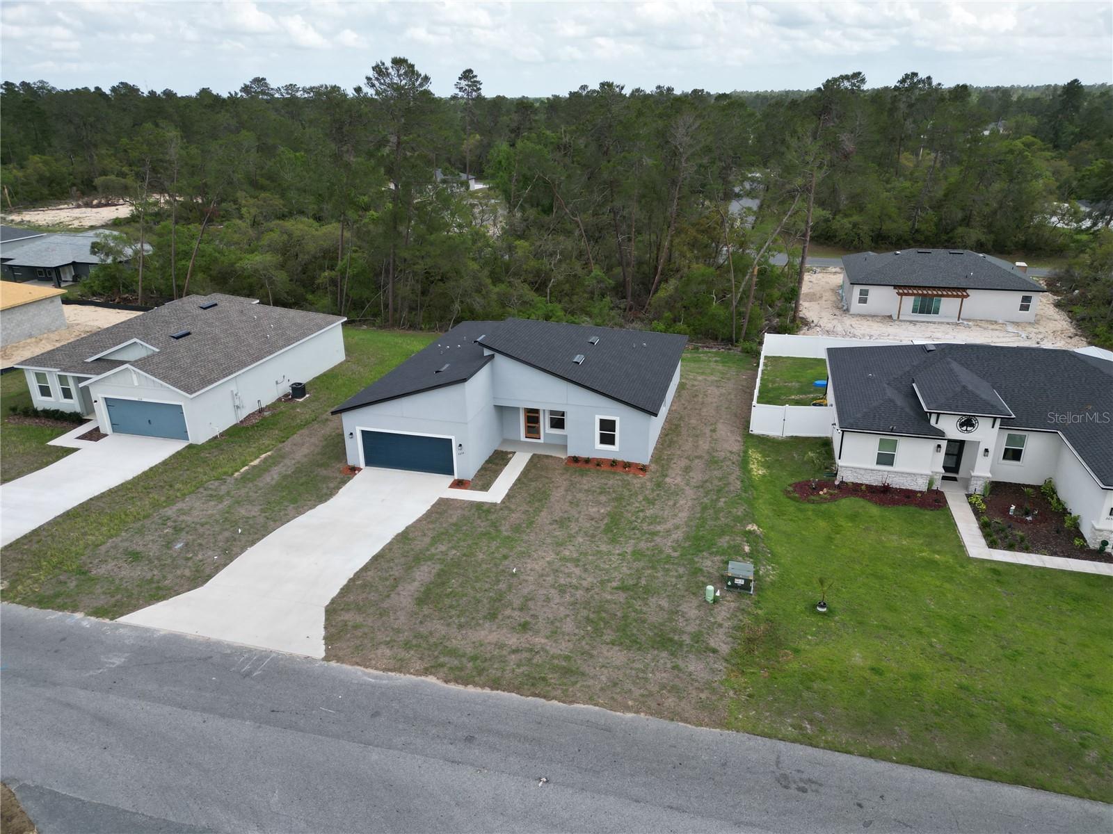 Image 8 of 45 For 2644 162 Nd Street