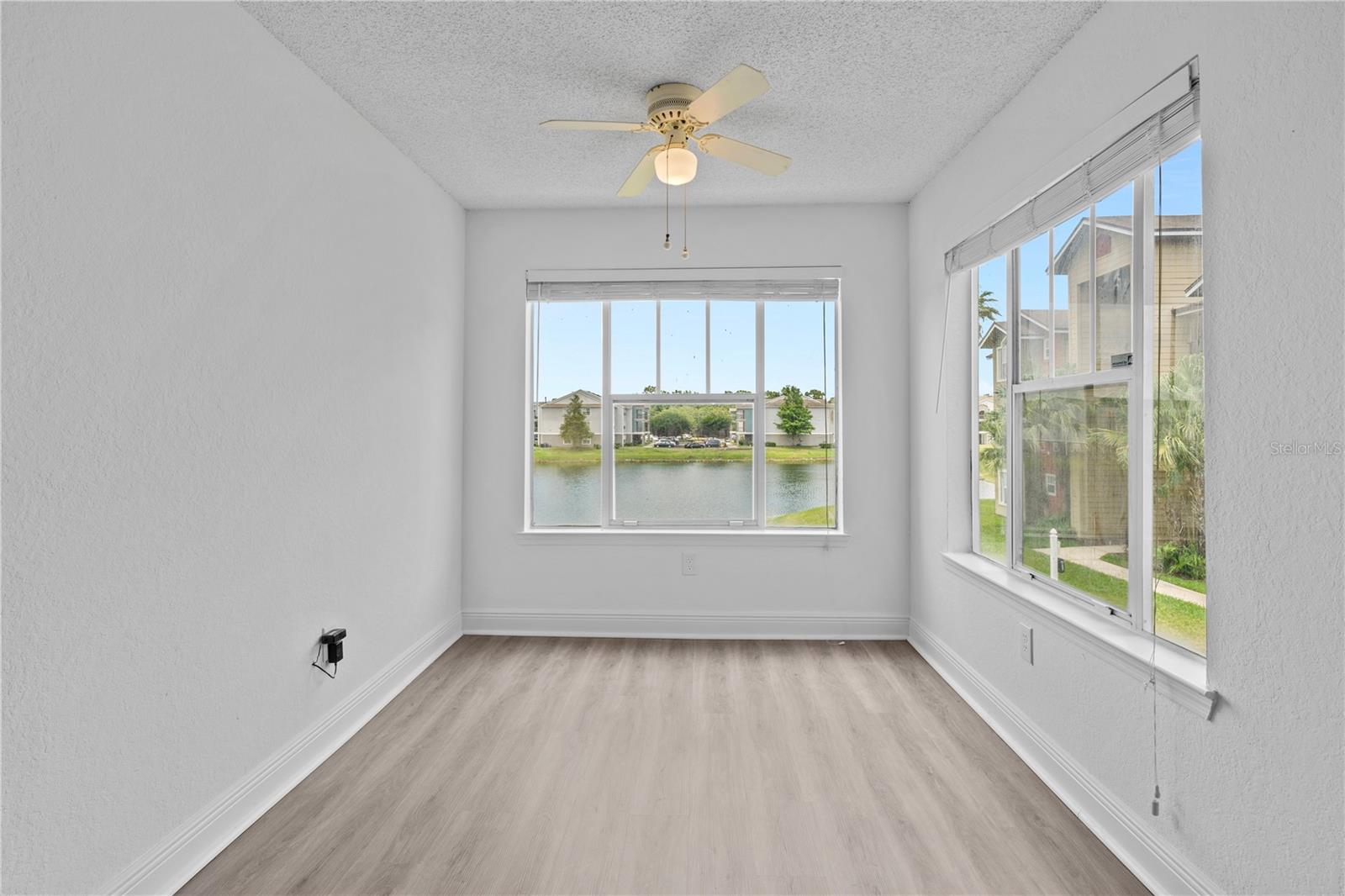 Image 13 of 34 For 2214 Grand Cayman Court 1525