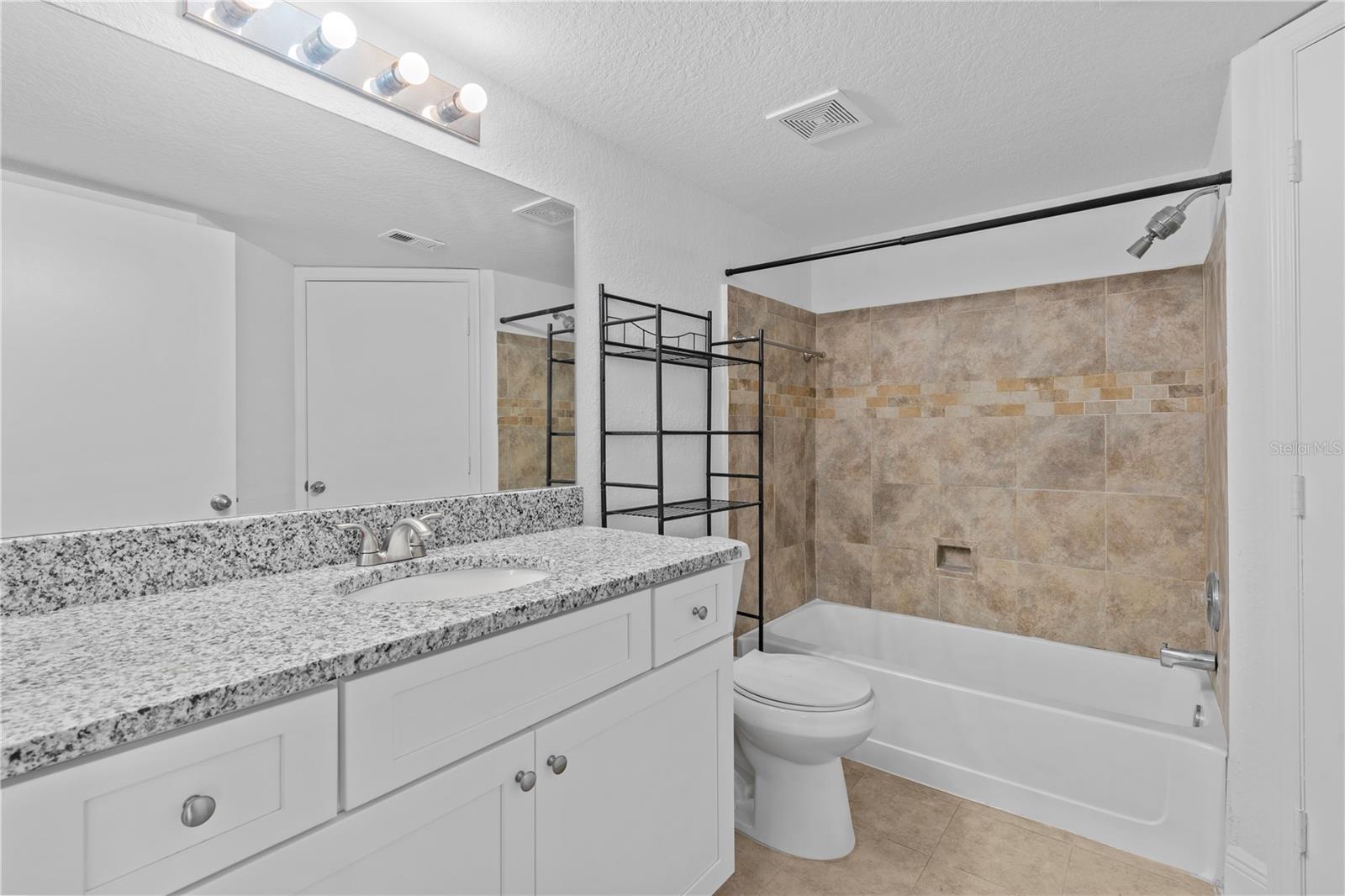 Image 16 of 34 For 2214 Grand Cayman Court 1525