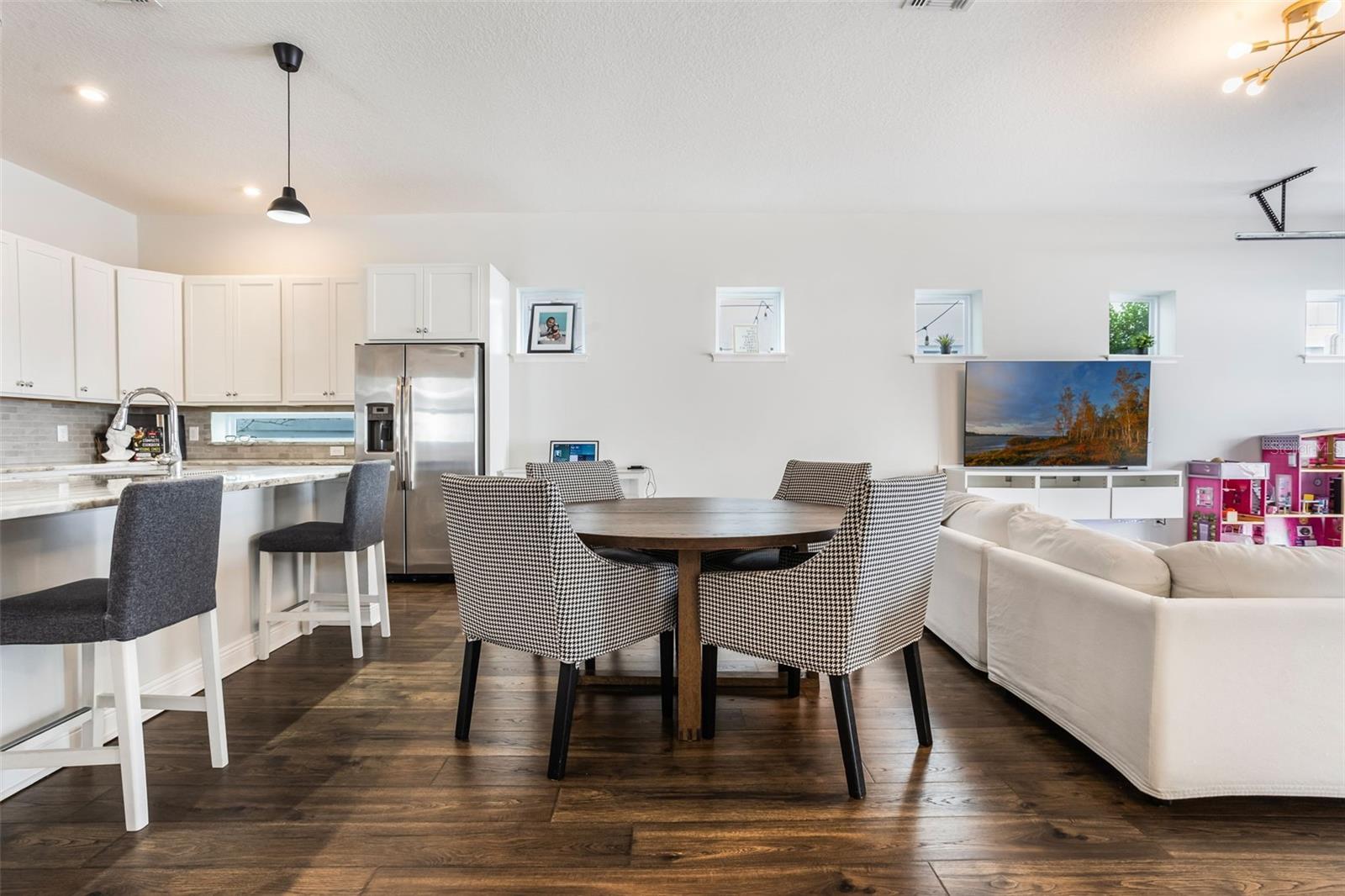 Image 16 of 38 For 9443 Merrifield Street