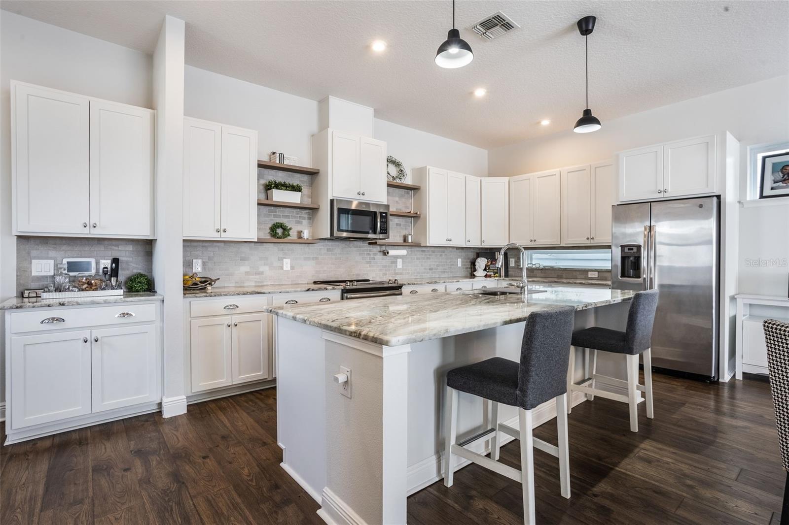 Image 17 of 38 For 9443 Merrifield Street