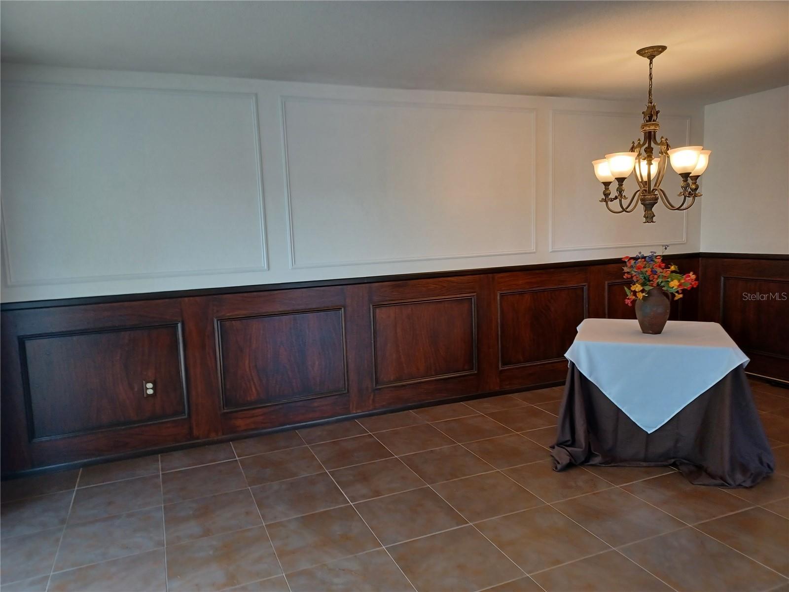 Image 10 of 31 For 207 Esplanade Way 101