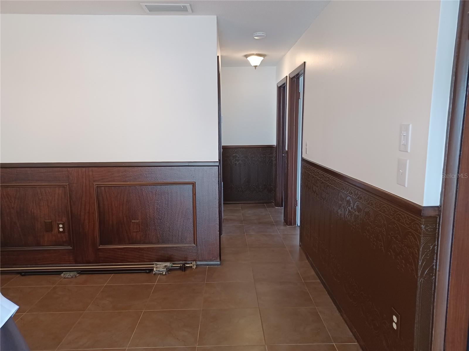Image 11 of 31 For 207 Esplanade Way 101