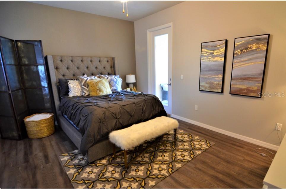 Image 18 of 21 For 7102 Portofino Way