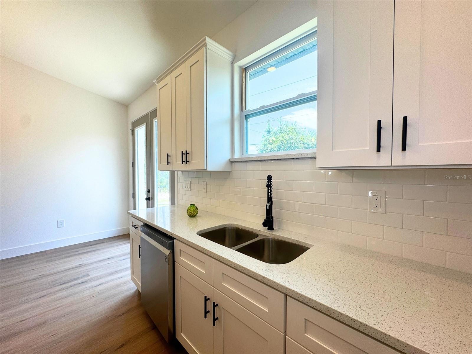 Image 12 of 21 For 410 Flat River Street Sw