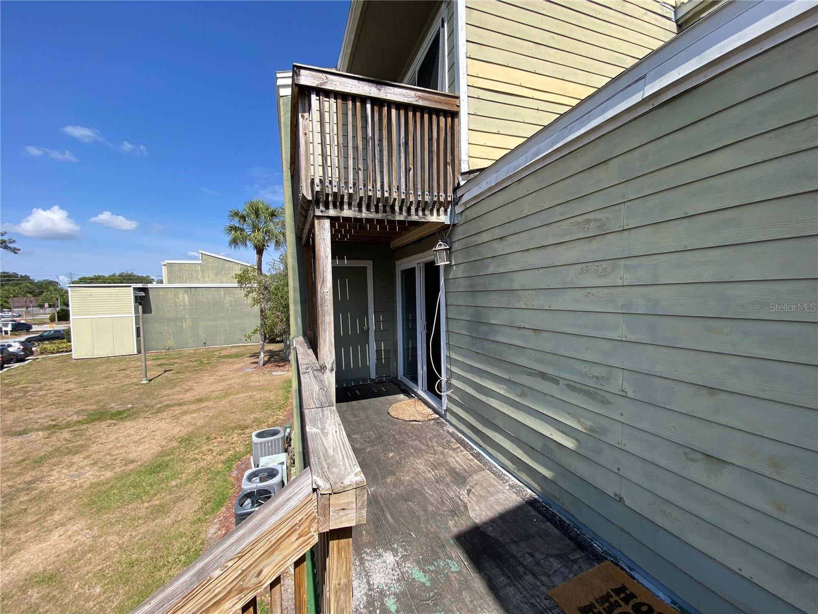 Image 12 of 26 For 174 Scottsdale Square 174