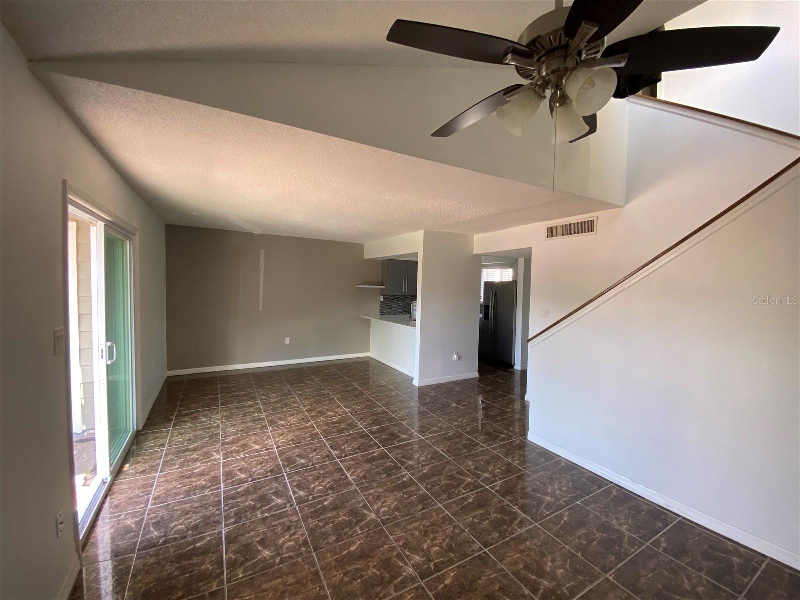 Image 8 of 26 For 174 Scottsdale Square 174