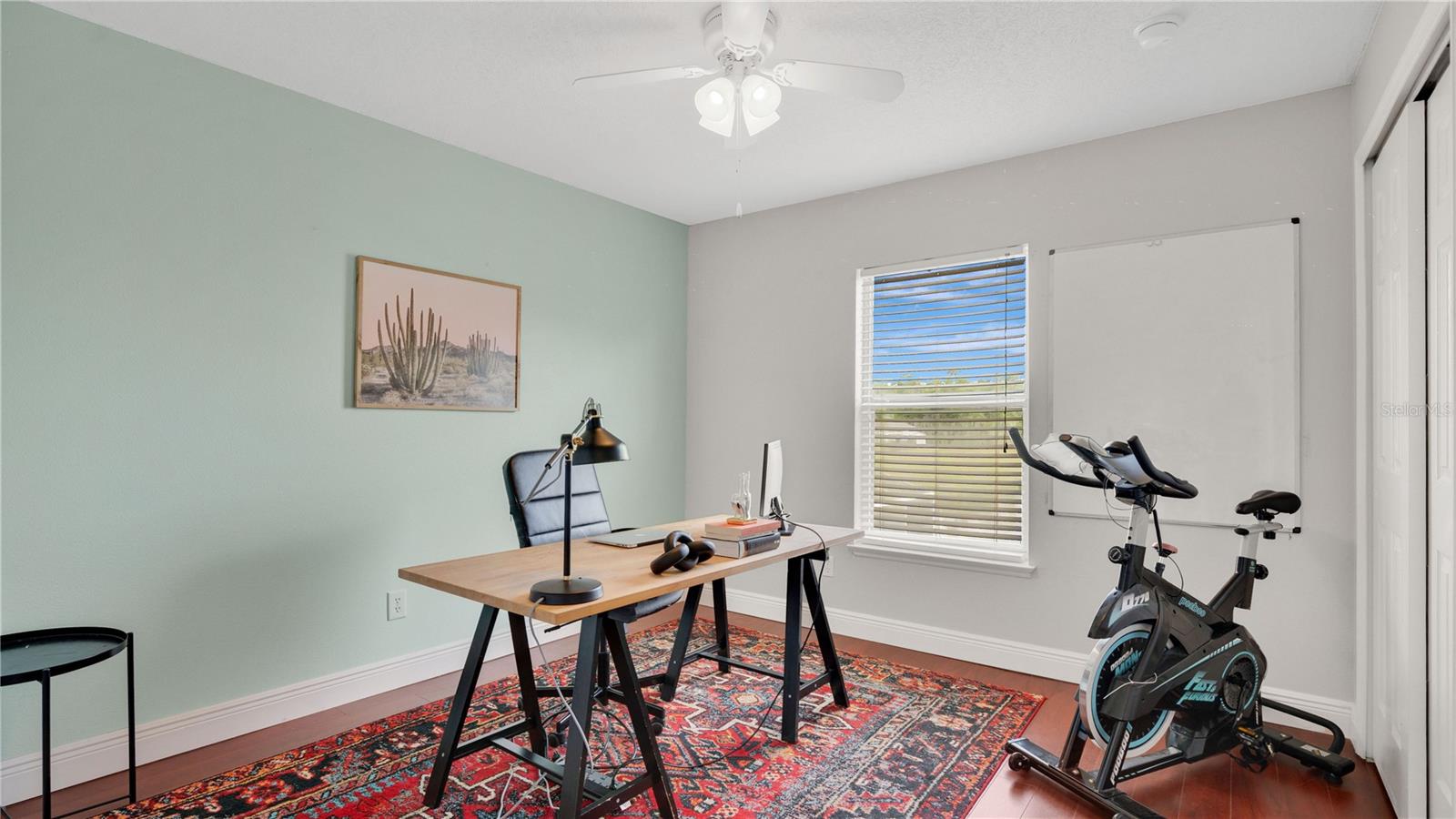 Image 25 of 41 For 726 Lake Biscayne Way