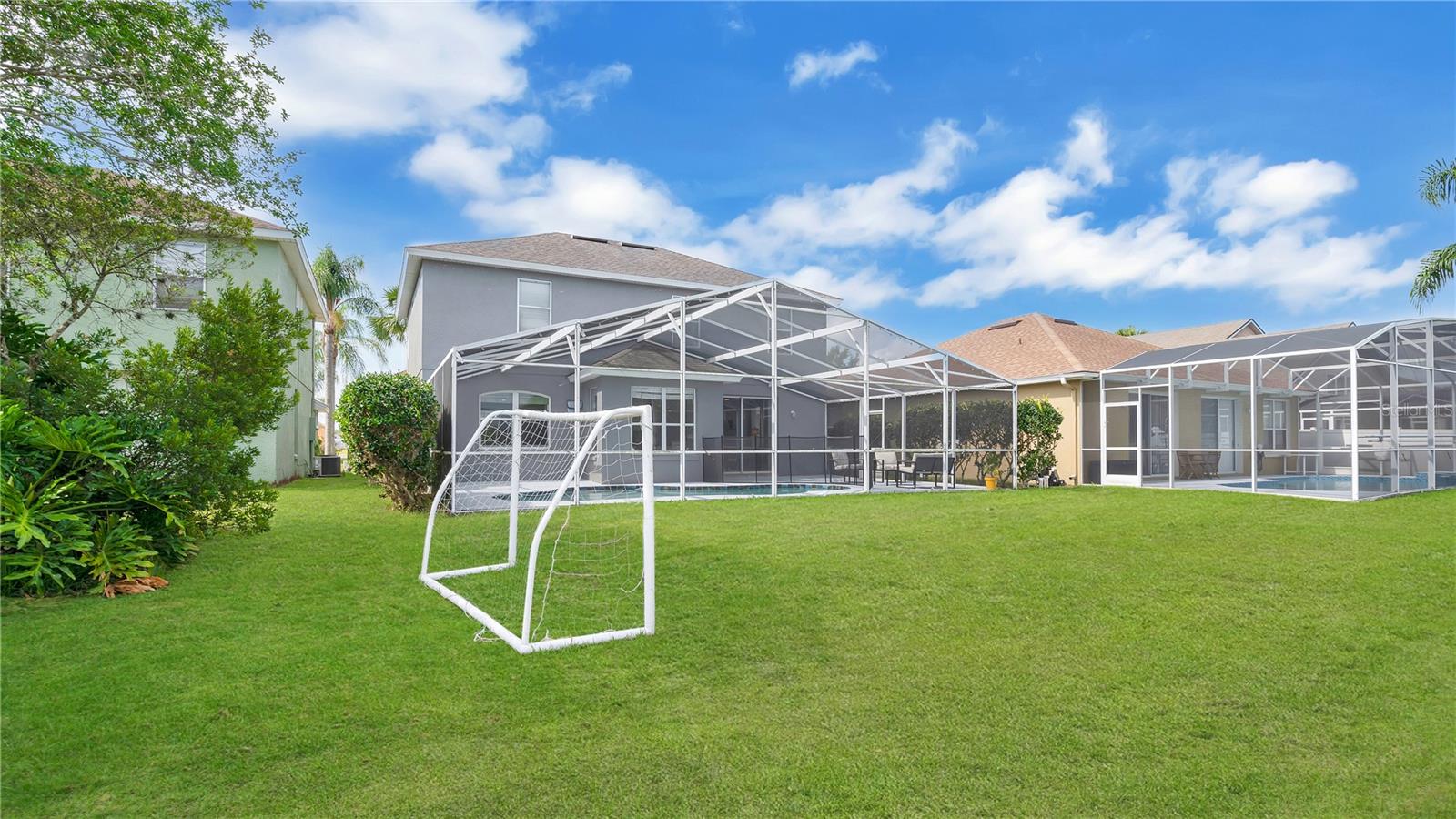 Image 31 of 41 For 726 Lake Biscayne Way