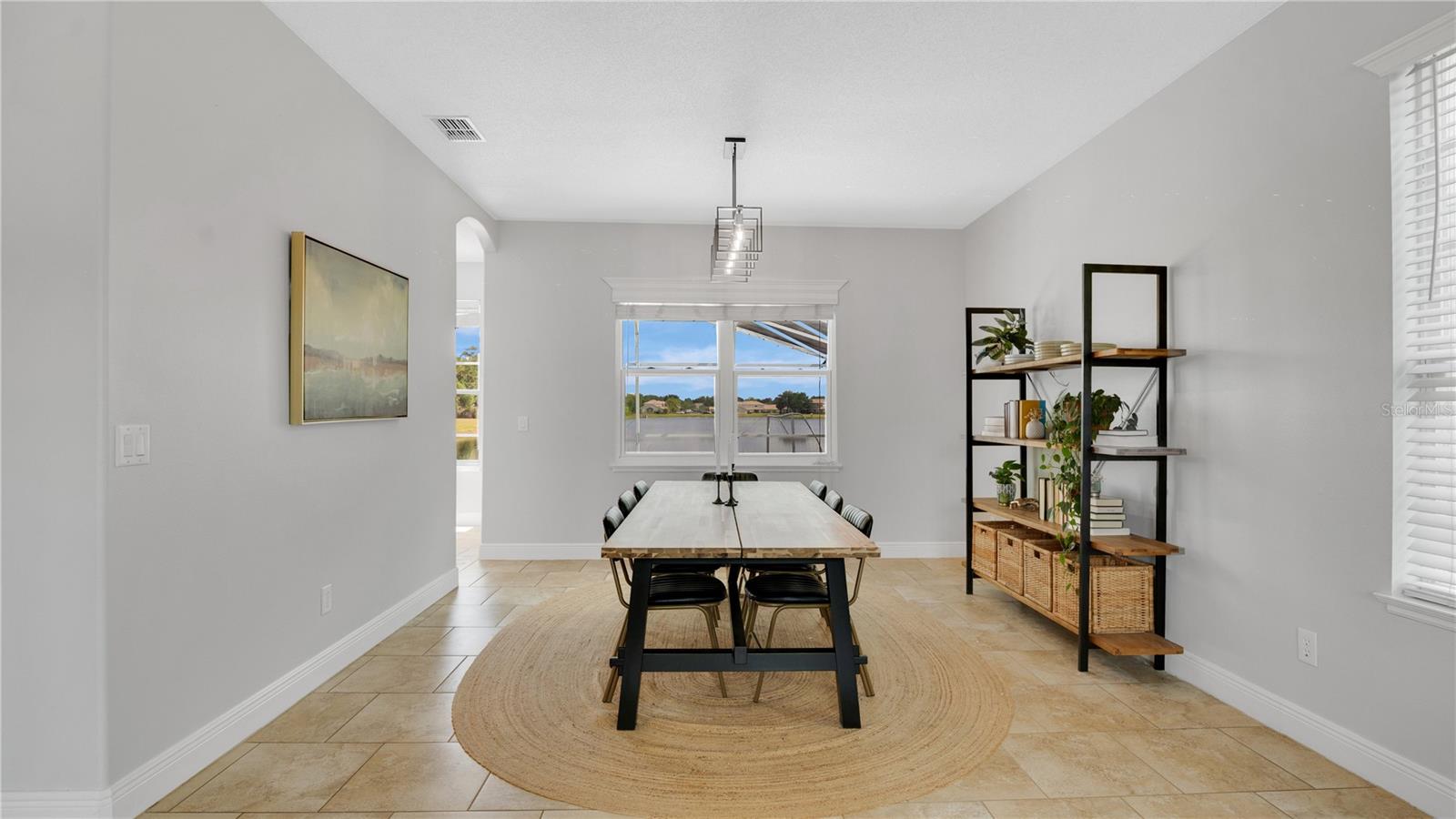 Image 8 of 41 For 726 Lake Biscayne Way