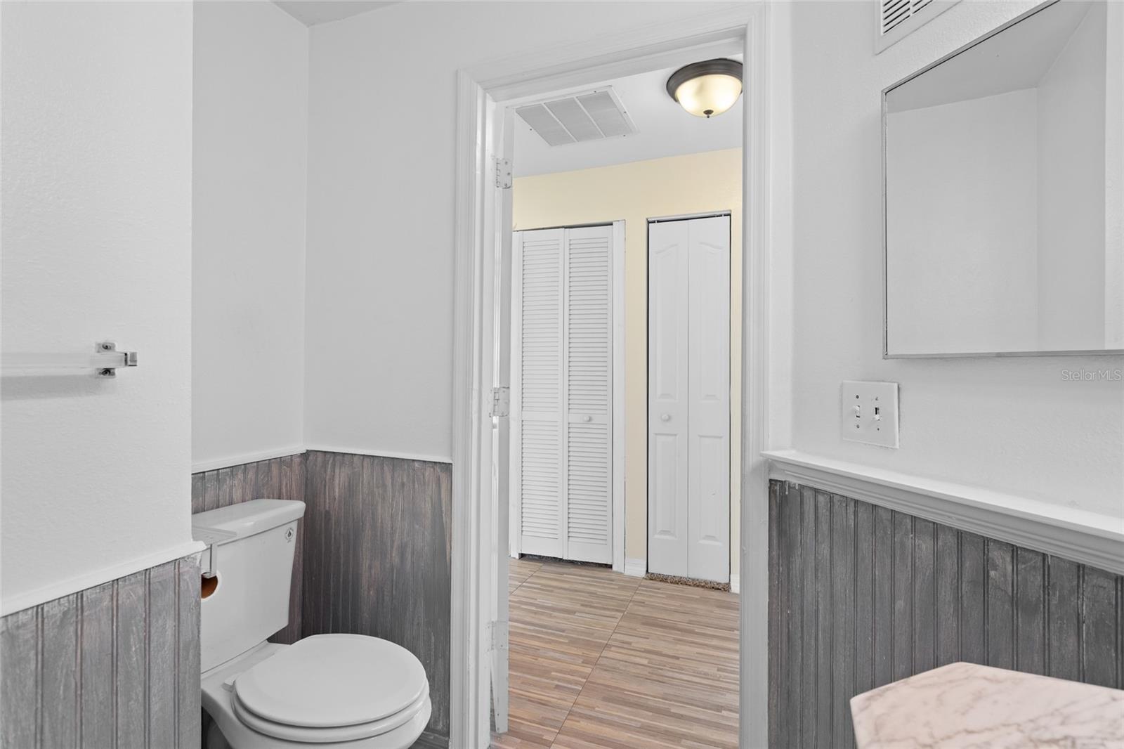 Image 22 of 40 For 754 Centervale Drive